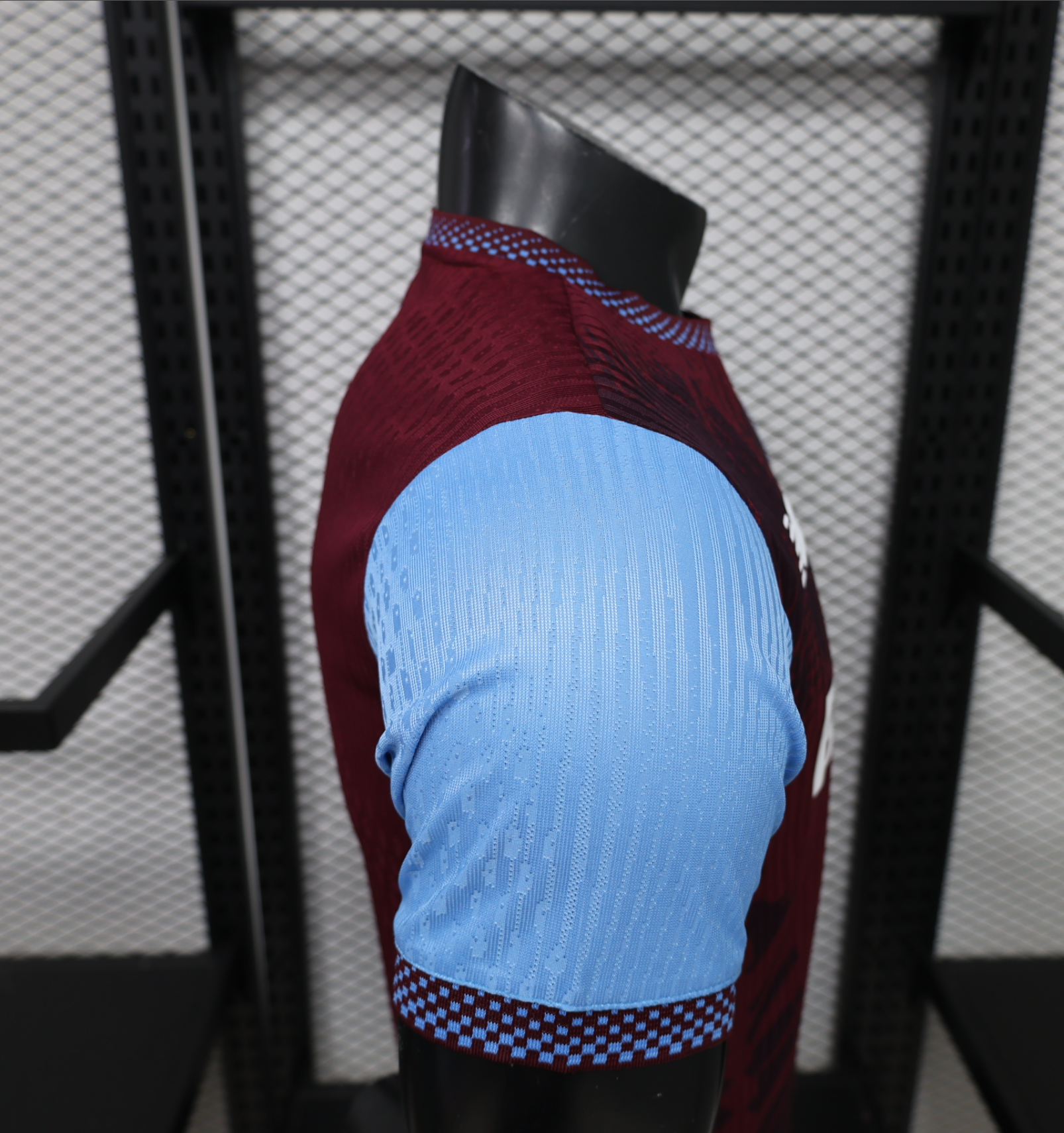 West Ham home player jersey 26/27