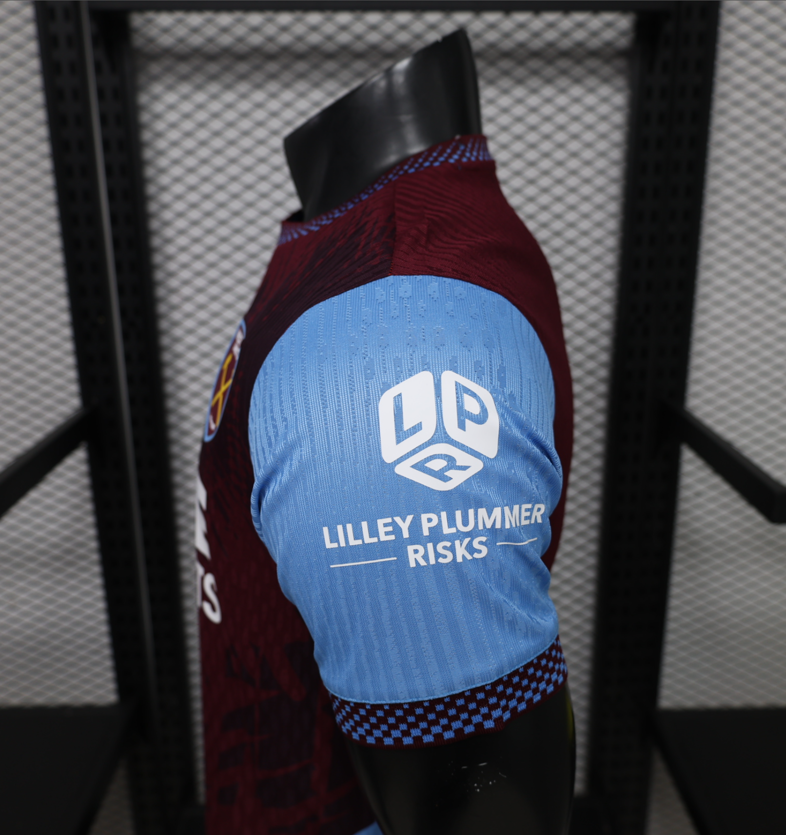 West Ham home player jersey 26/27
