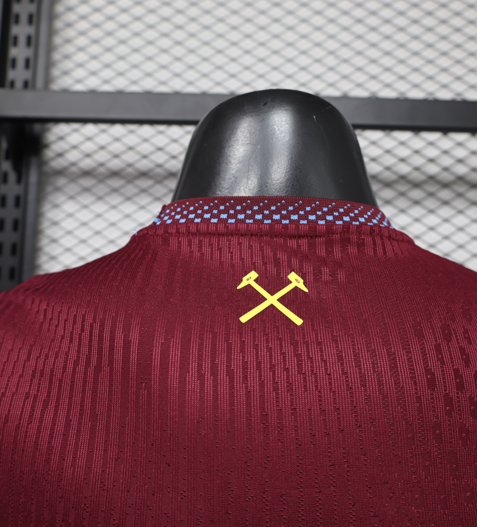 West Ham home player jersey 26/27
