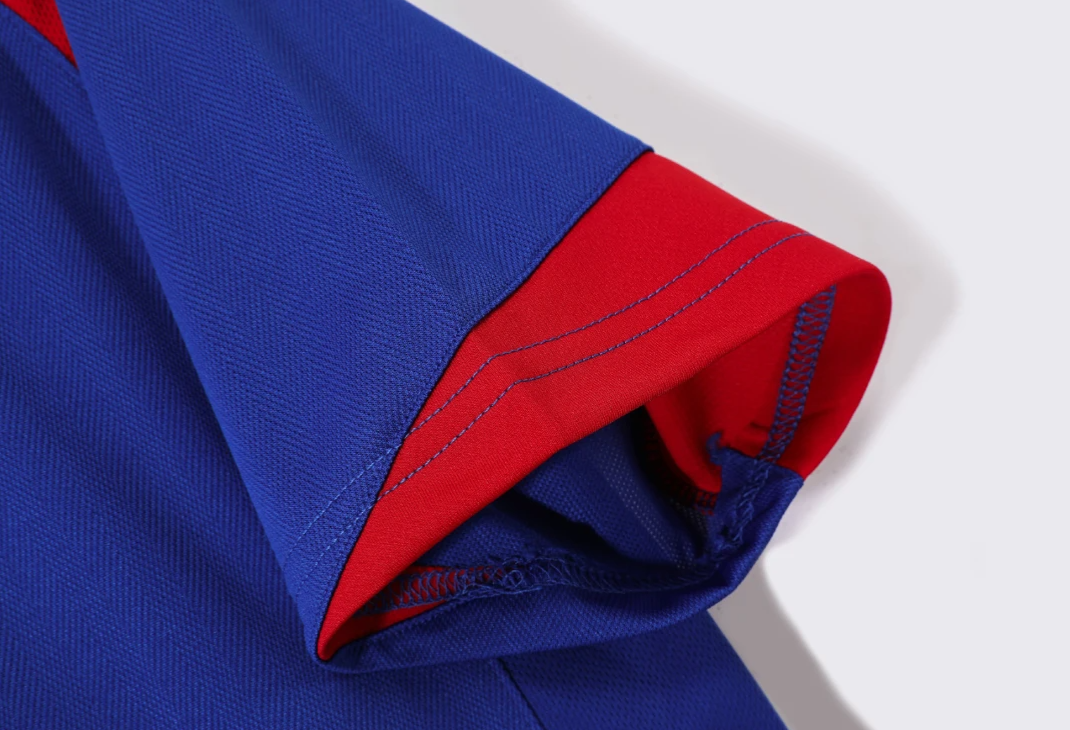 Manchester United Away Retro Jersey 04/06