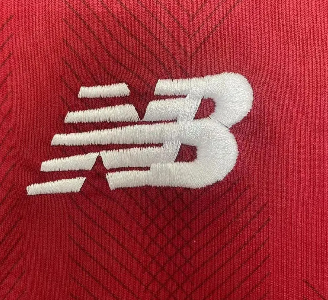 Retro Liverpool Home Football Shirt 2018/2019