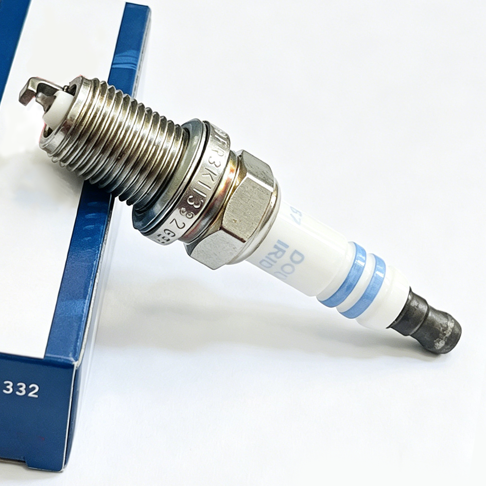 BOSCH FR3KII332 Double Iridium CNG LNG Spark Plug 0242255511 OE 1000450457 For Weichai WP10 WP12 WP13 CNG LNG Natural Gas Truck Bus Engine