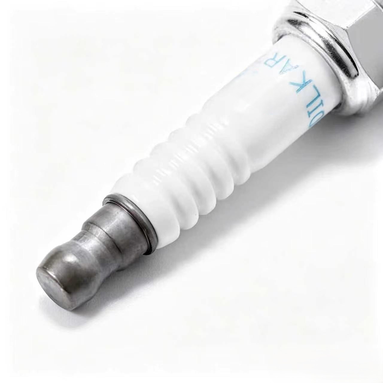 Genuine Original Quality Iridium Spark Plugs DILKAR7G11GS OEM Replacement For Auto Engine Parts