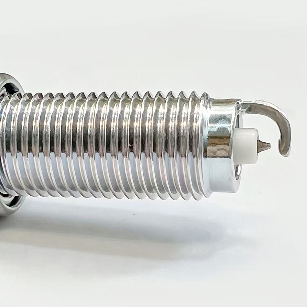 G enuine NGK Laser Iridium M12×1.25 26.5mm Original Spark Plug ILZKAR8H8S 95112 OE 12290‑59B‑003 For Honda Civic 1.5T Type‑R FK8 K20C Engine