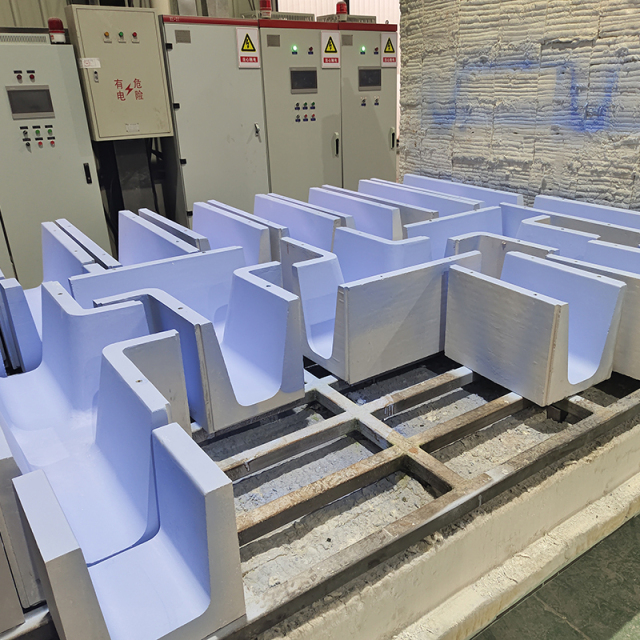 Refractory Lining | High‑Temperature Resistant for Aluminum Casting Industry,Longzhiyi Refractory,Refractory Lining | High‑Temperature Resistant for Aluminum Casting Industry