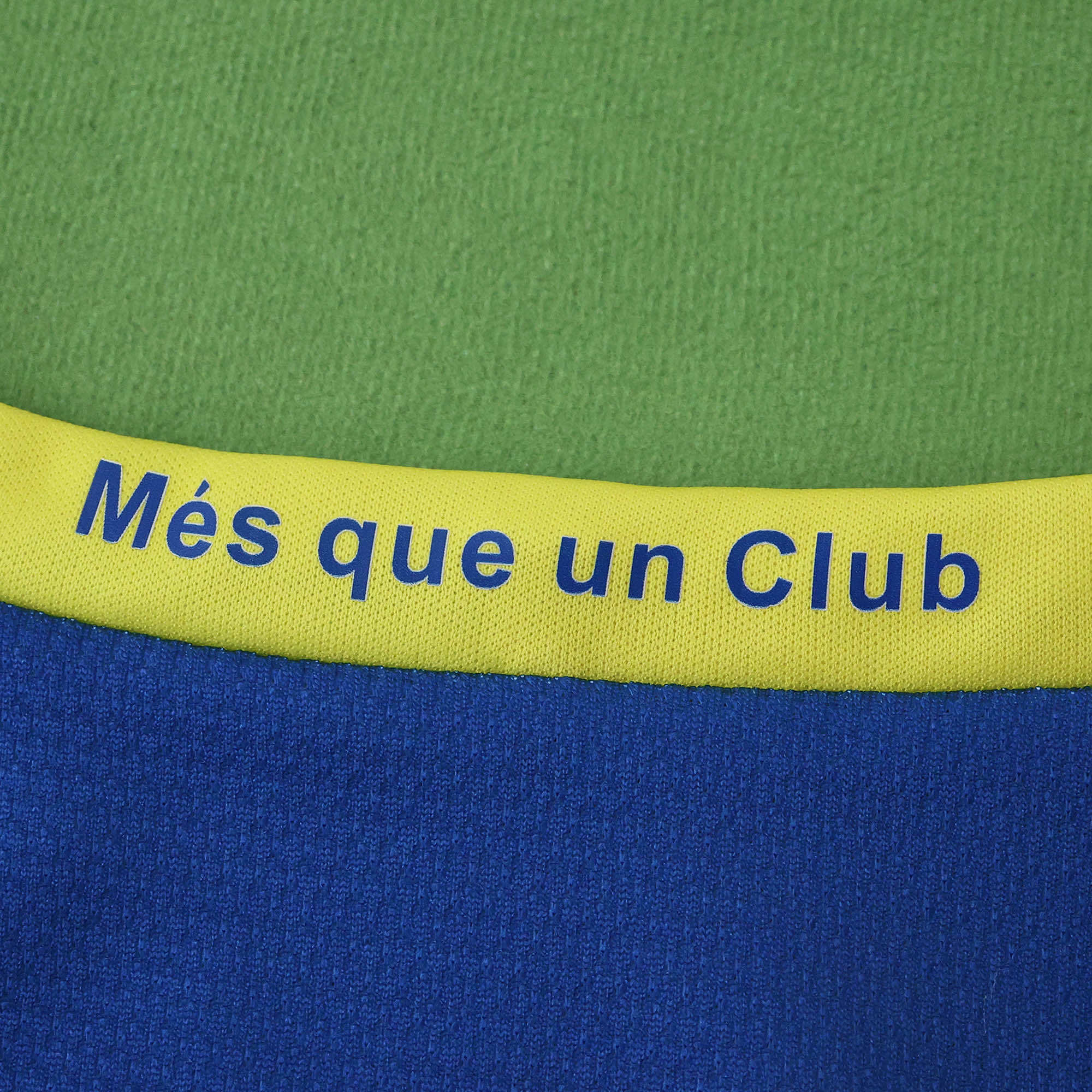 0607 season FC Barcelona / Barça  home Kids kit