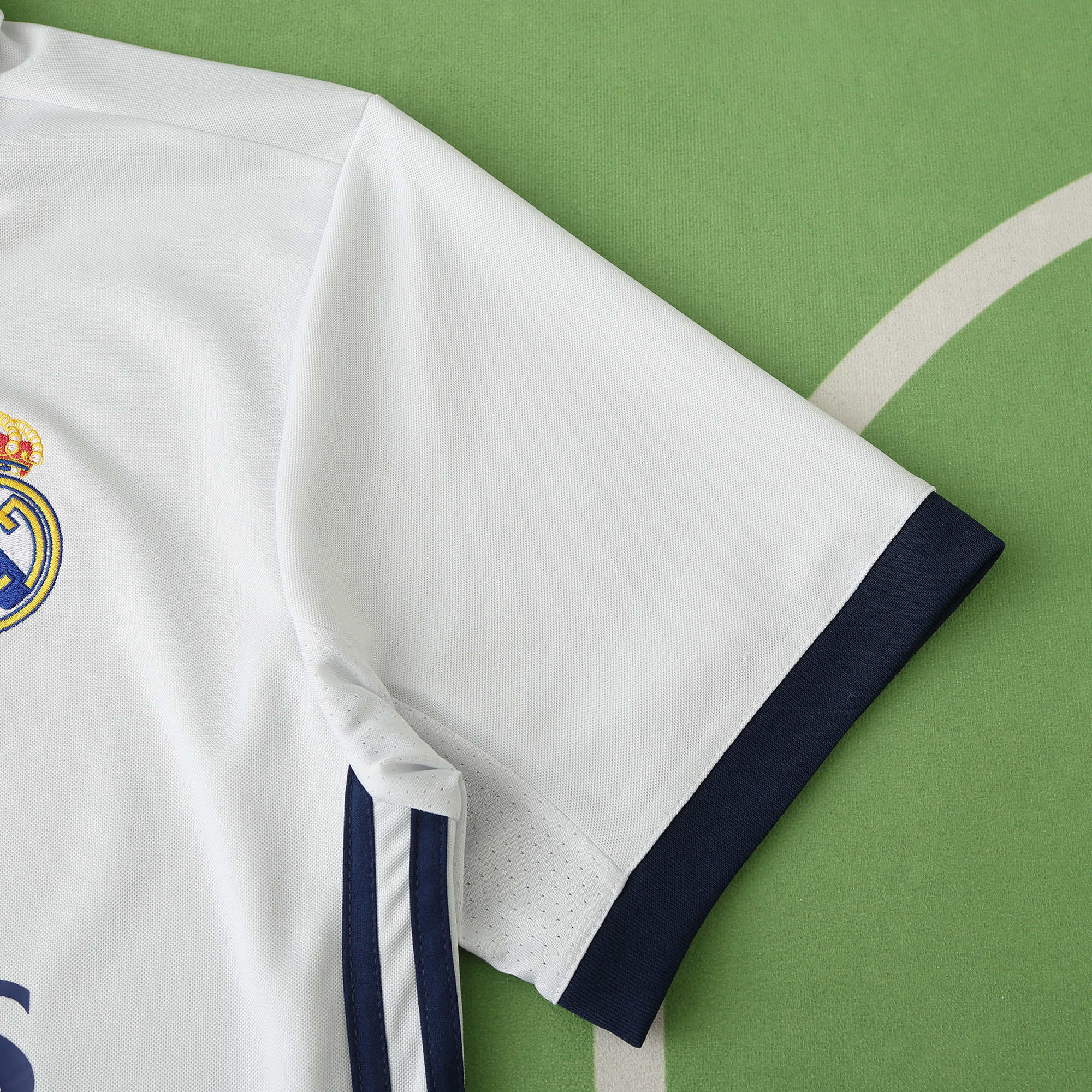 1617 season Real Madrid CF home retro Fan version