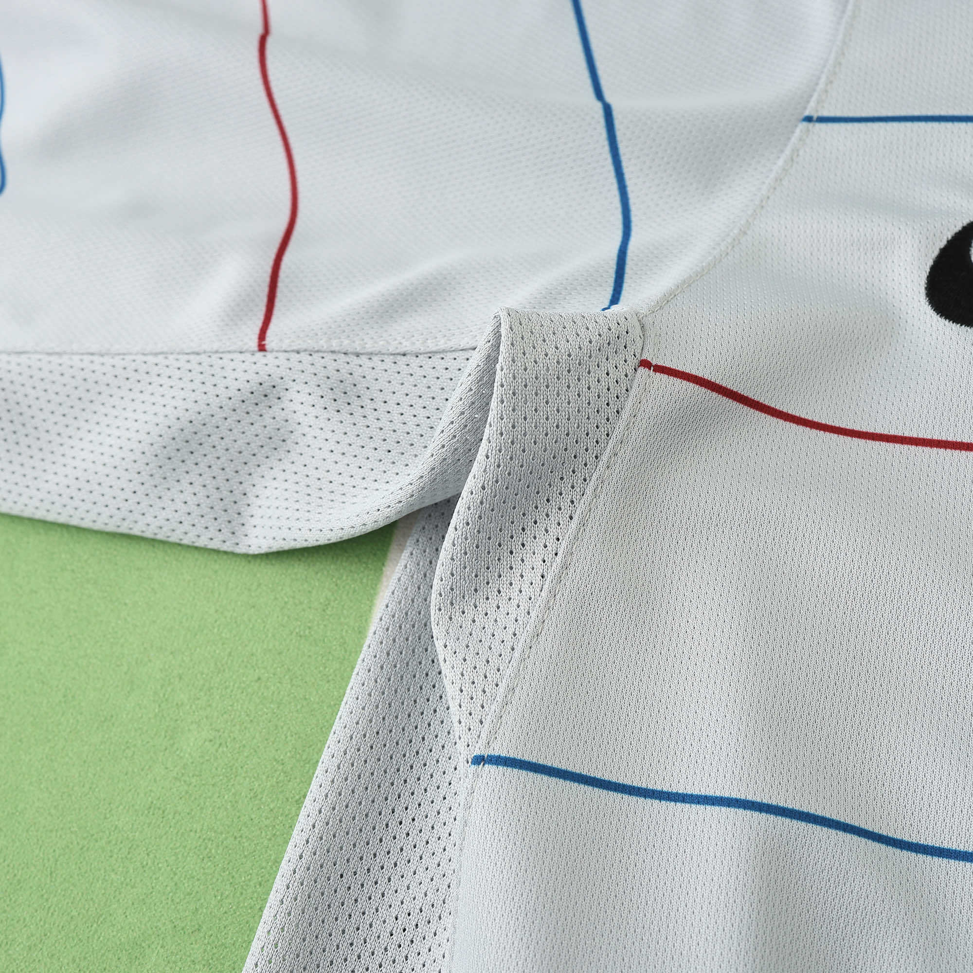 0304 season FC Barcelona / Barça away Long sleeved retro Fan version