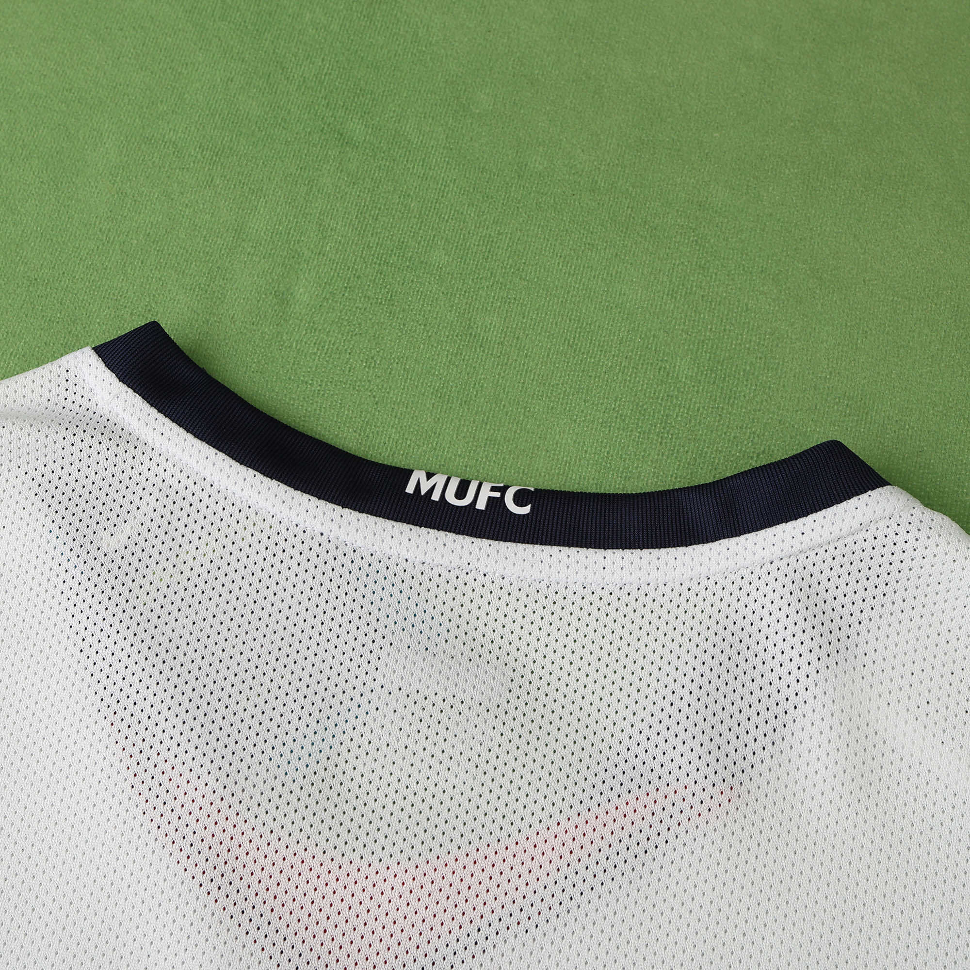 0809 season Manchester United F.C. away retro Fan version