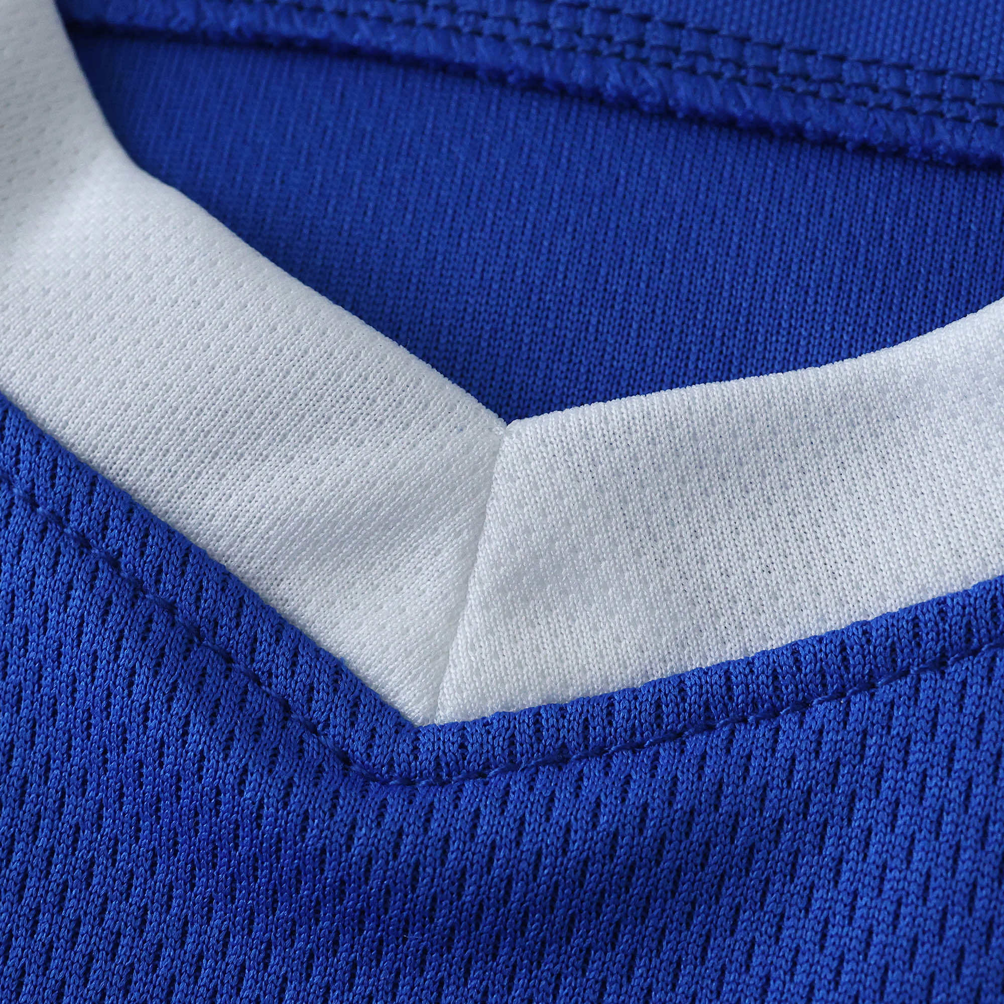 0305 Chelsea F.C. home retro Kids kit