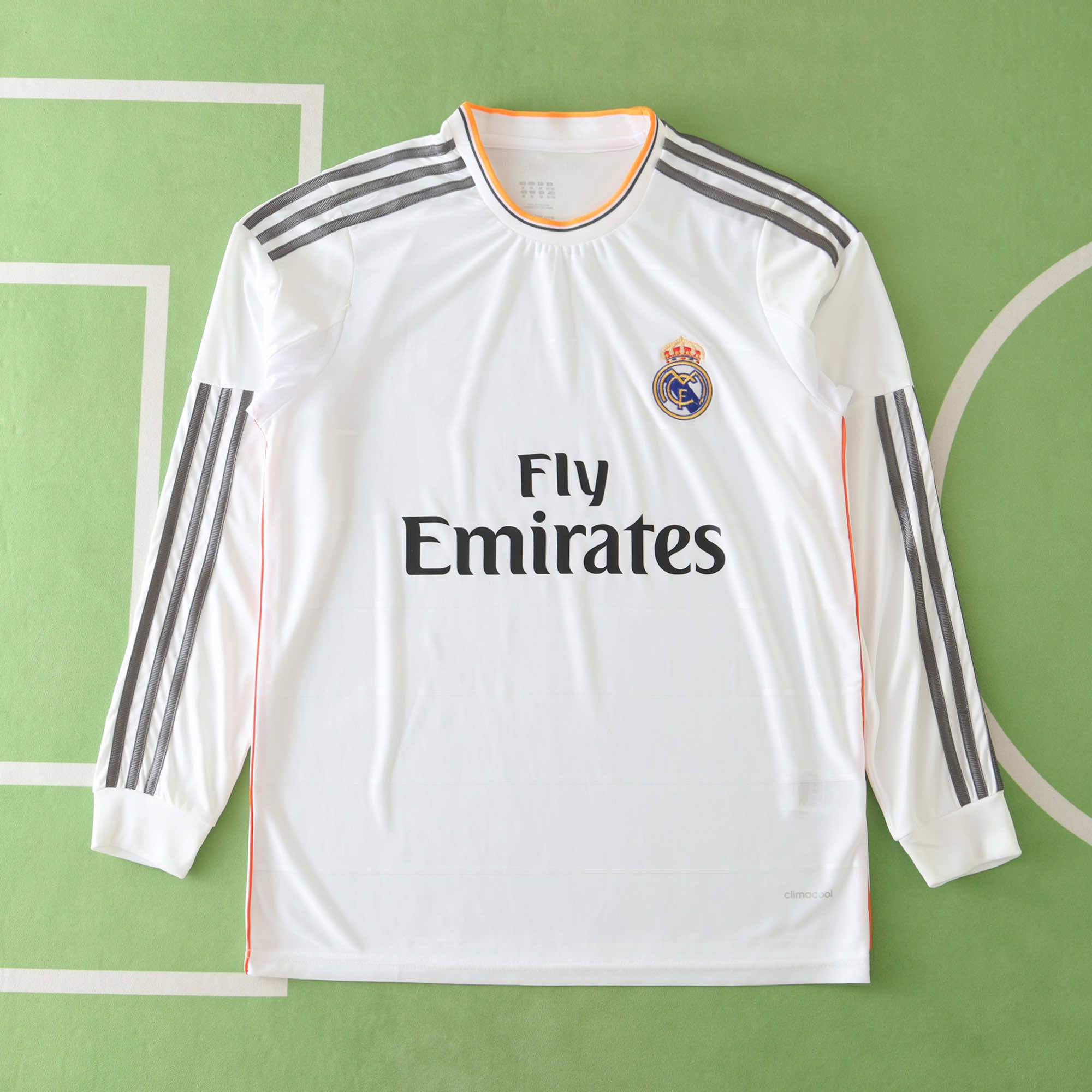 1314 season Real Madrid CF home Long sleeved Fan version