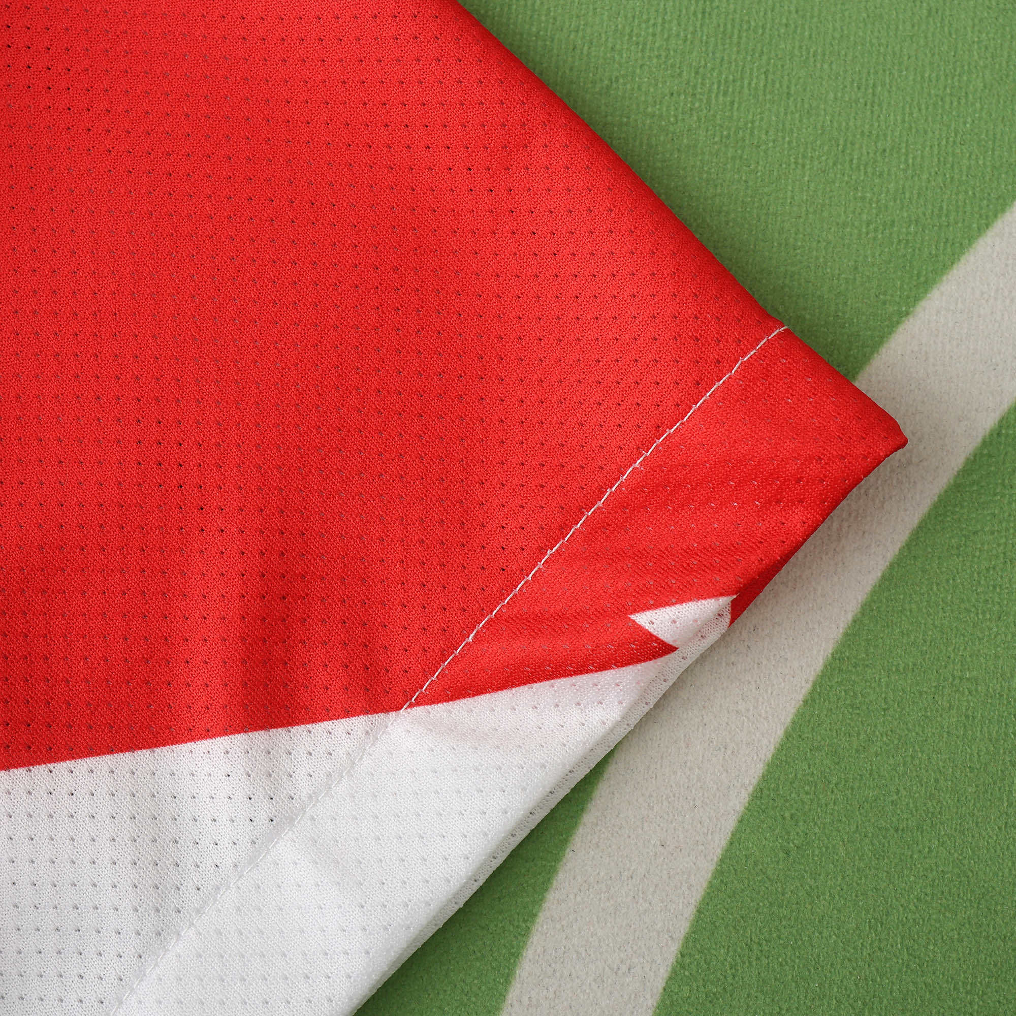 1112 season Manchester United F.C. away retro Fan version