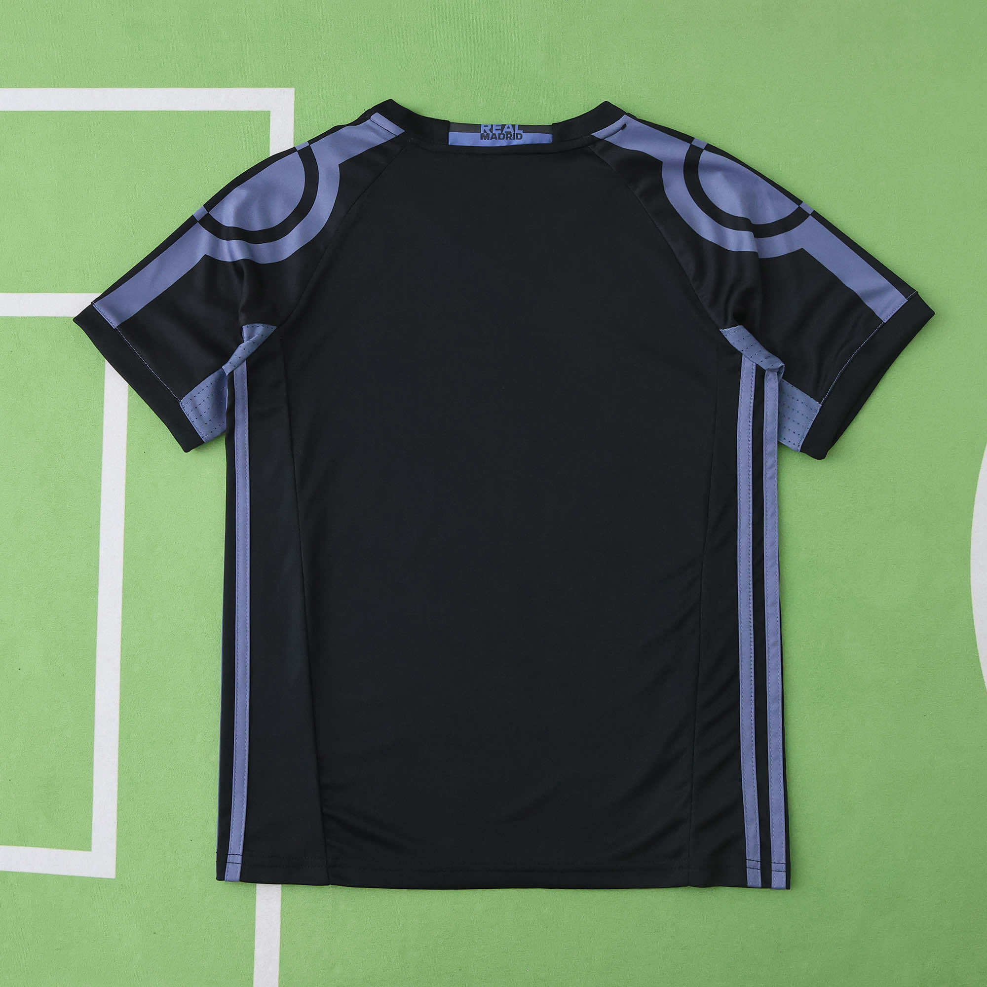 1617 season Real Madrid CF third Kids kit