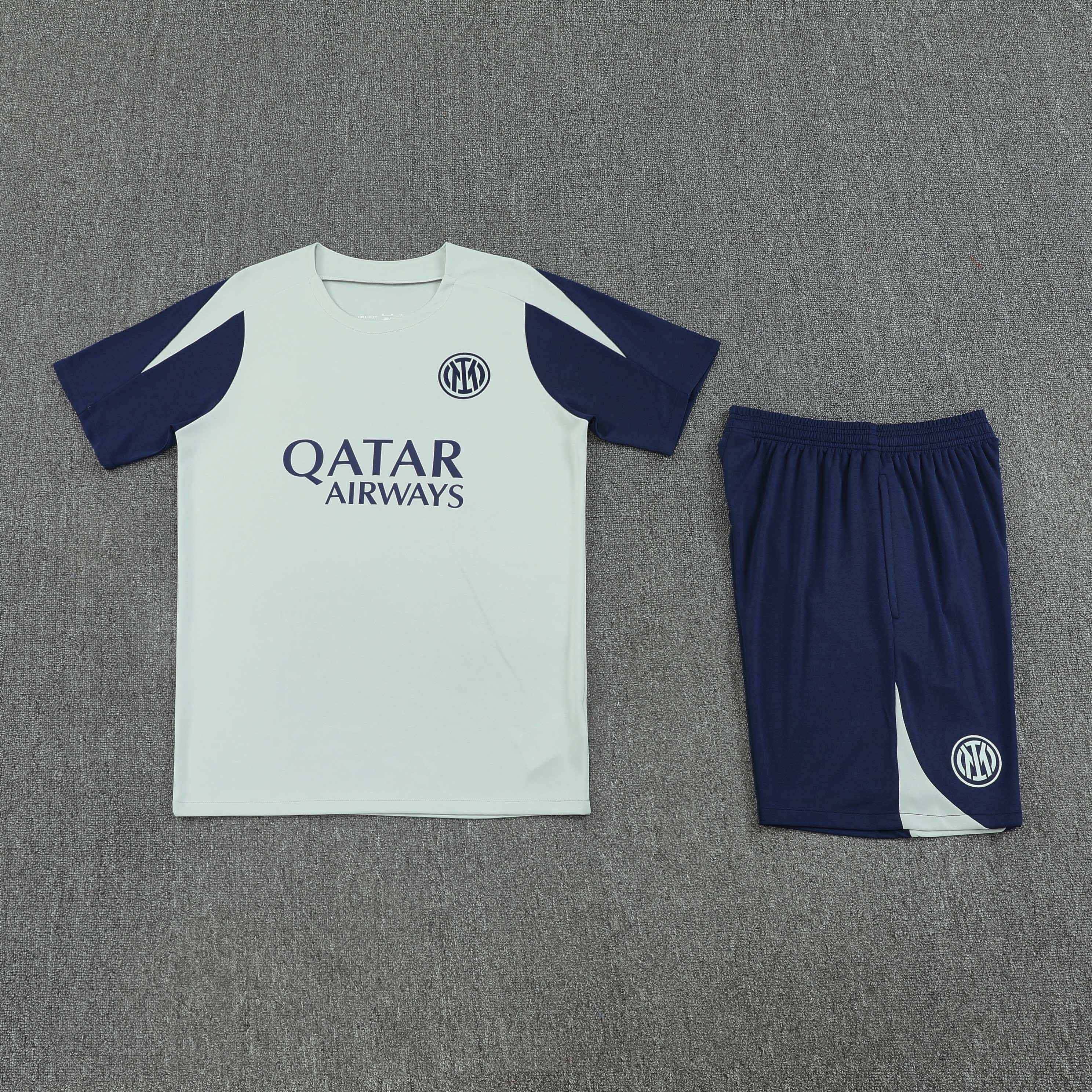 2526 Paris Saint-Germain F.C. Training clothes suit Short sleeve Fan version