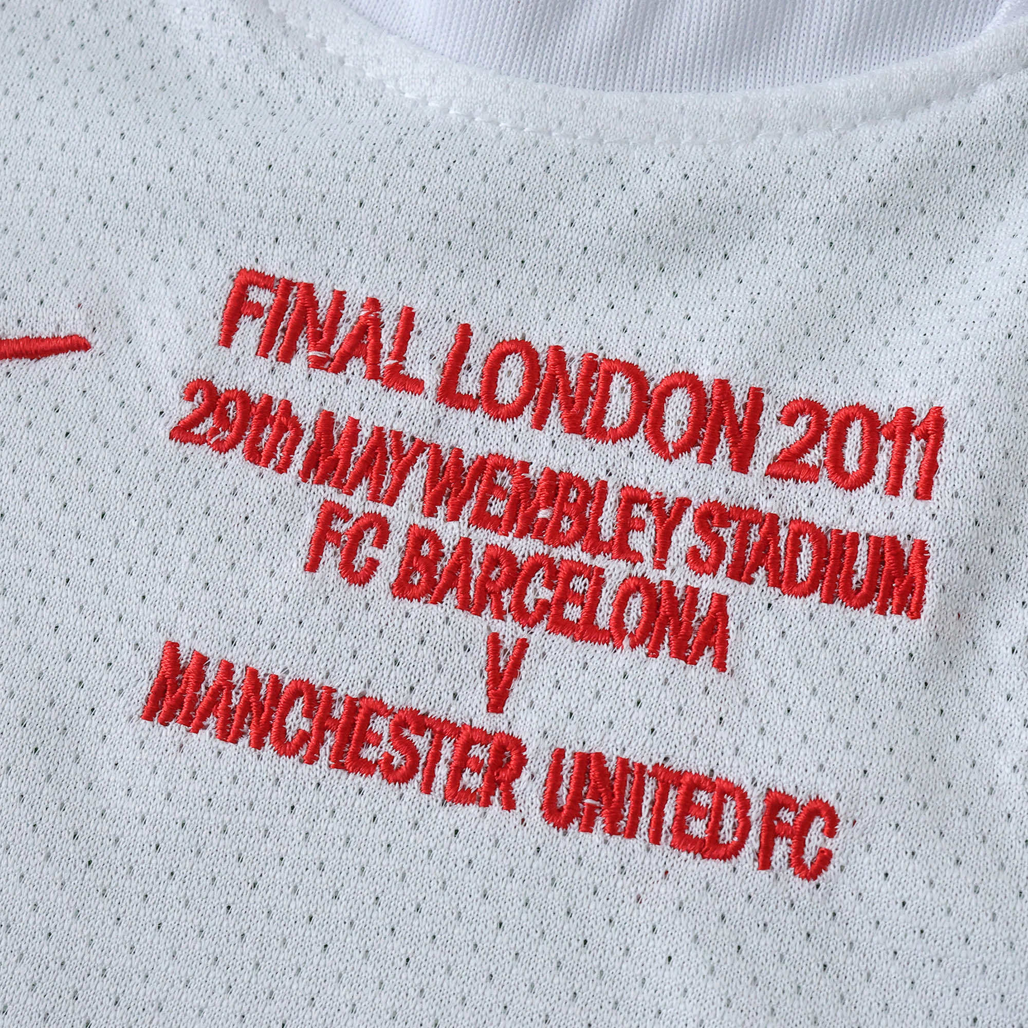 1112 Manchester United F.C. away retro Kids kit