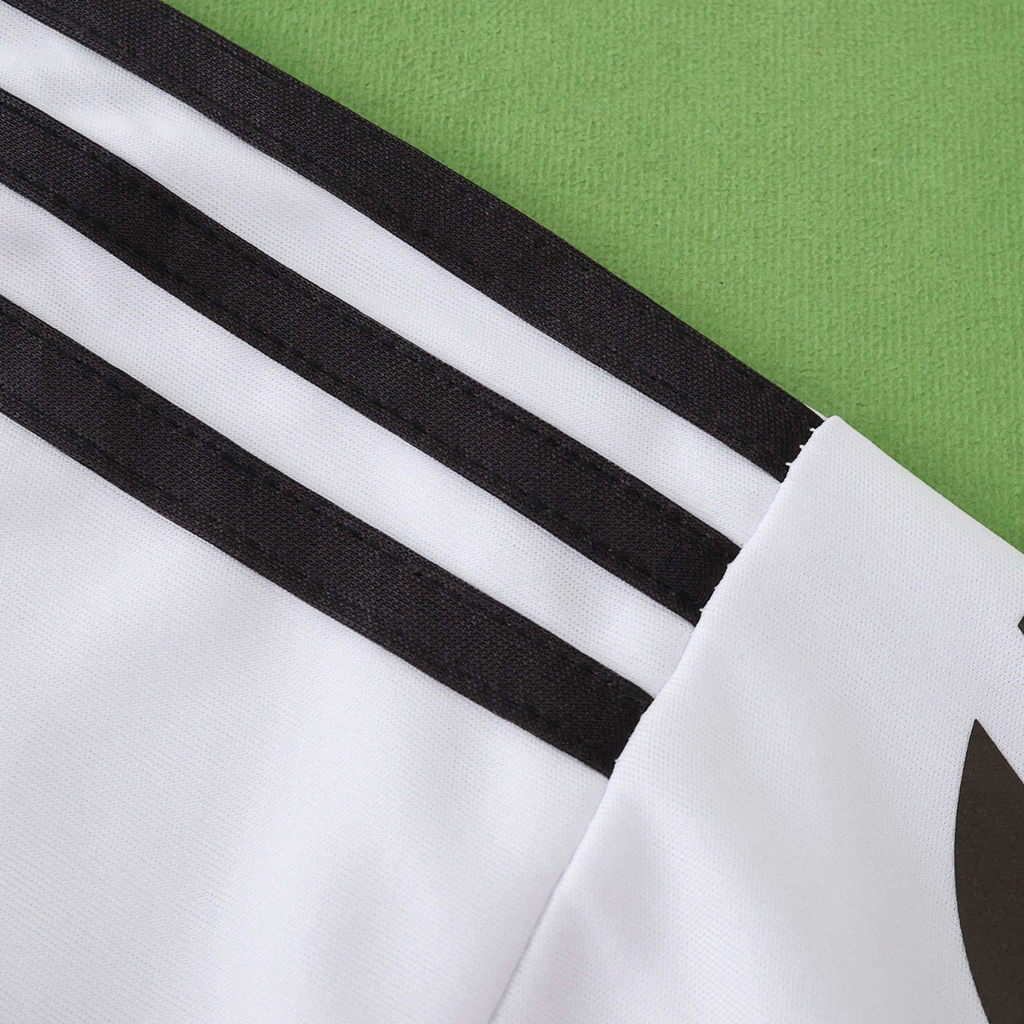 2526 season Real Madrid CF home Fan version