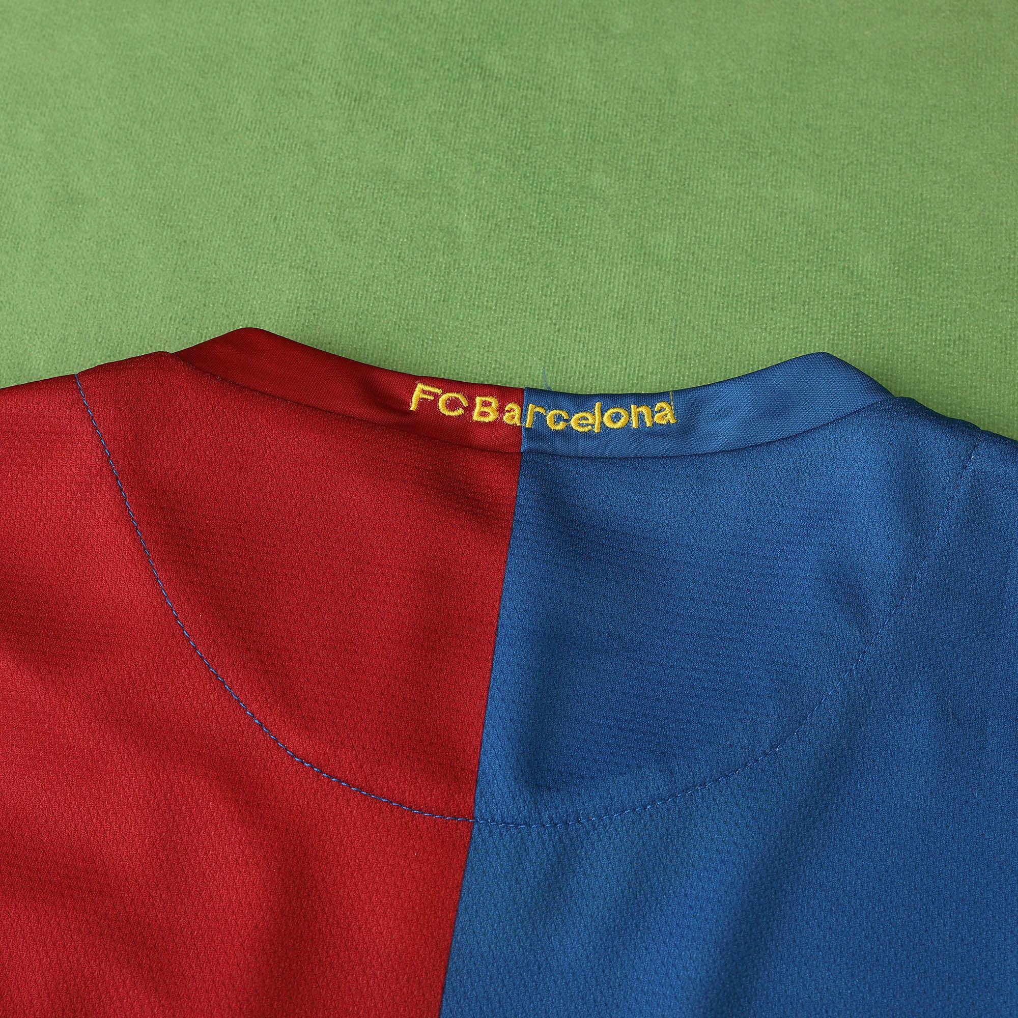 0607 season FC Barcelona / Barça home retro Fan version