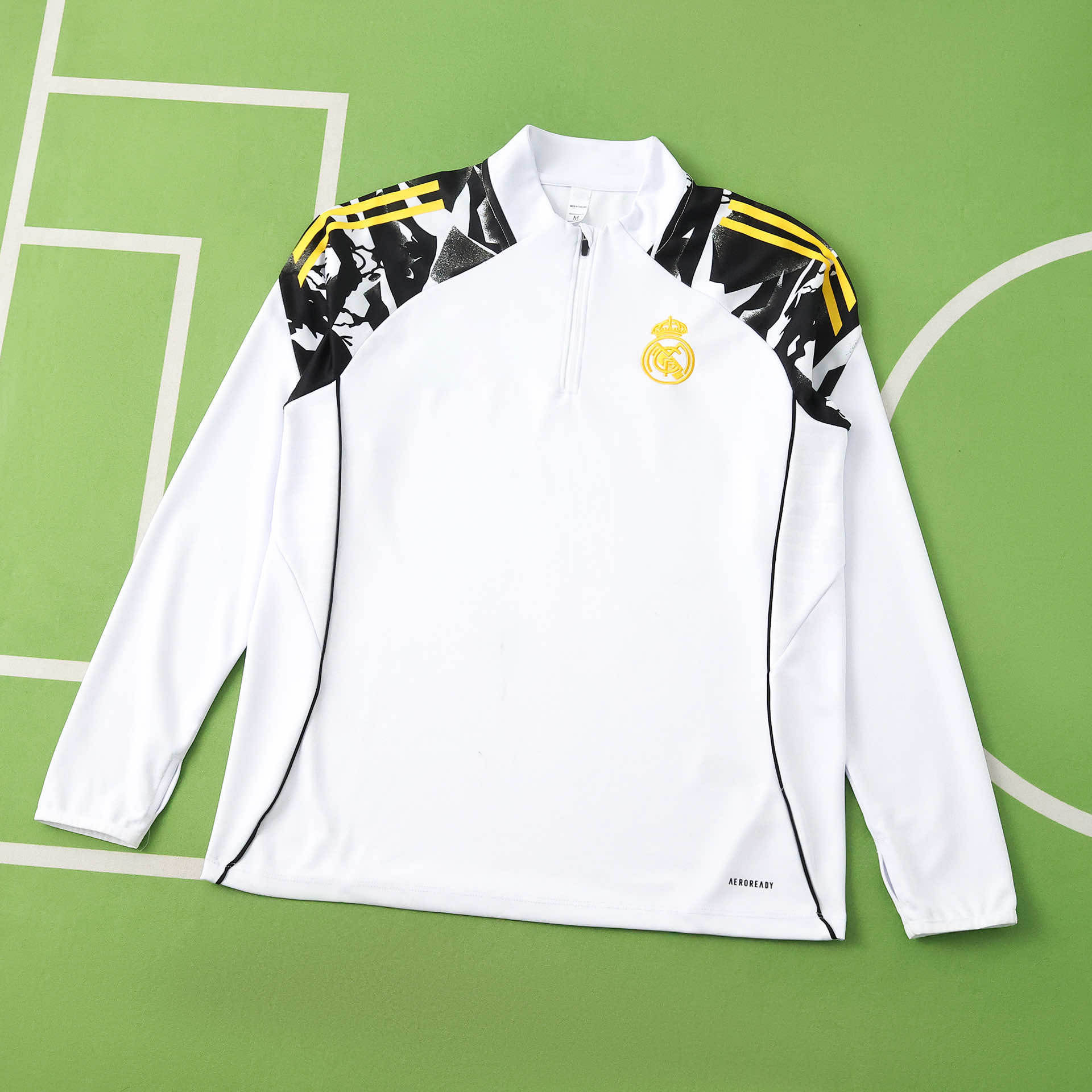 2526 season Real Madrid CF Marvel White Half pull training suit