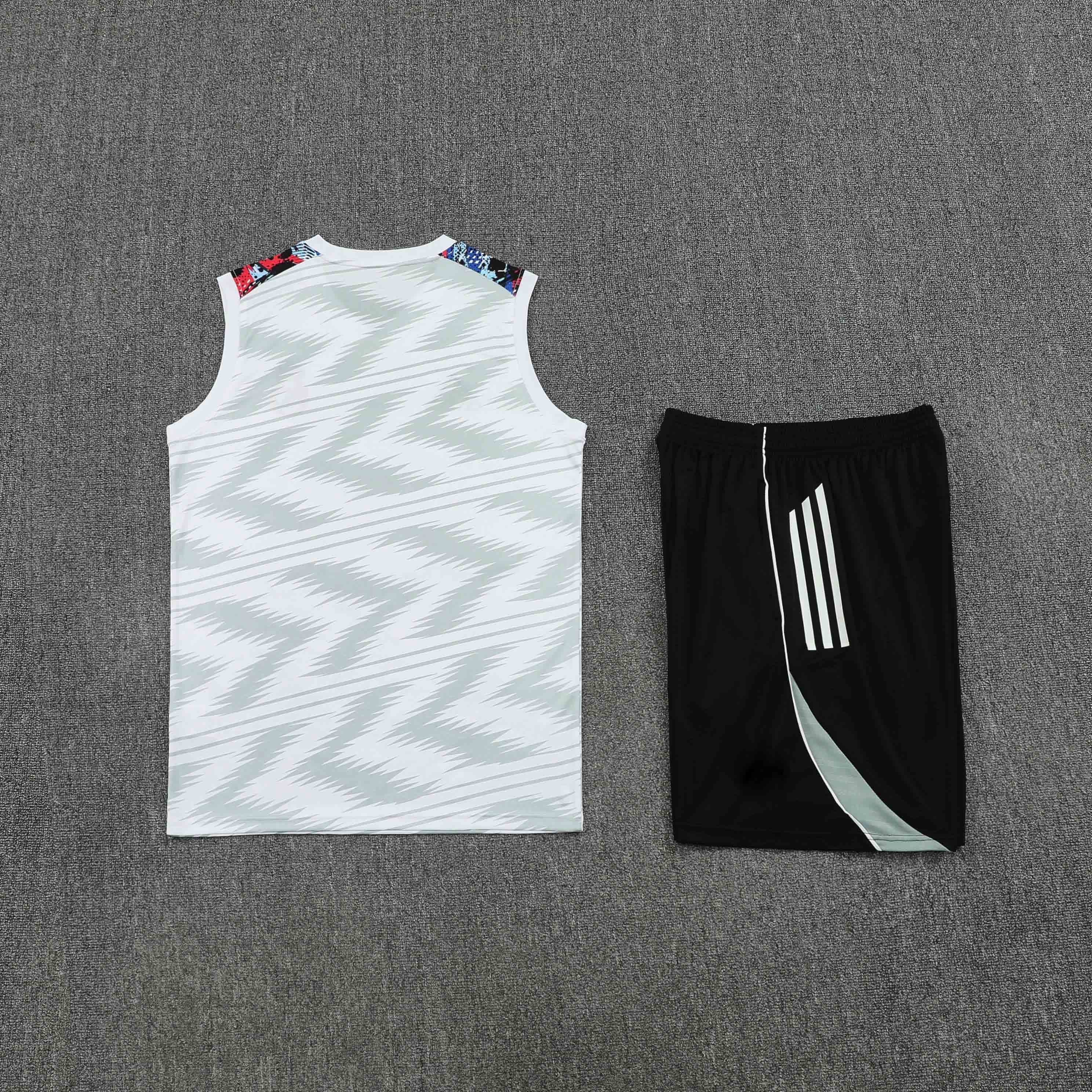 2526 season Real Madrid CF Training clothes suit vest Fan version