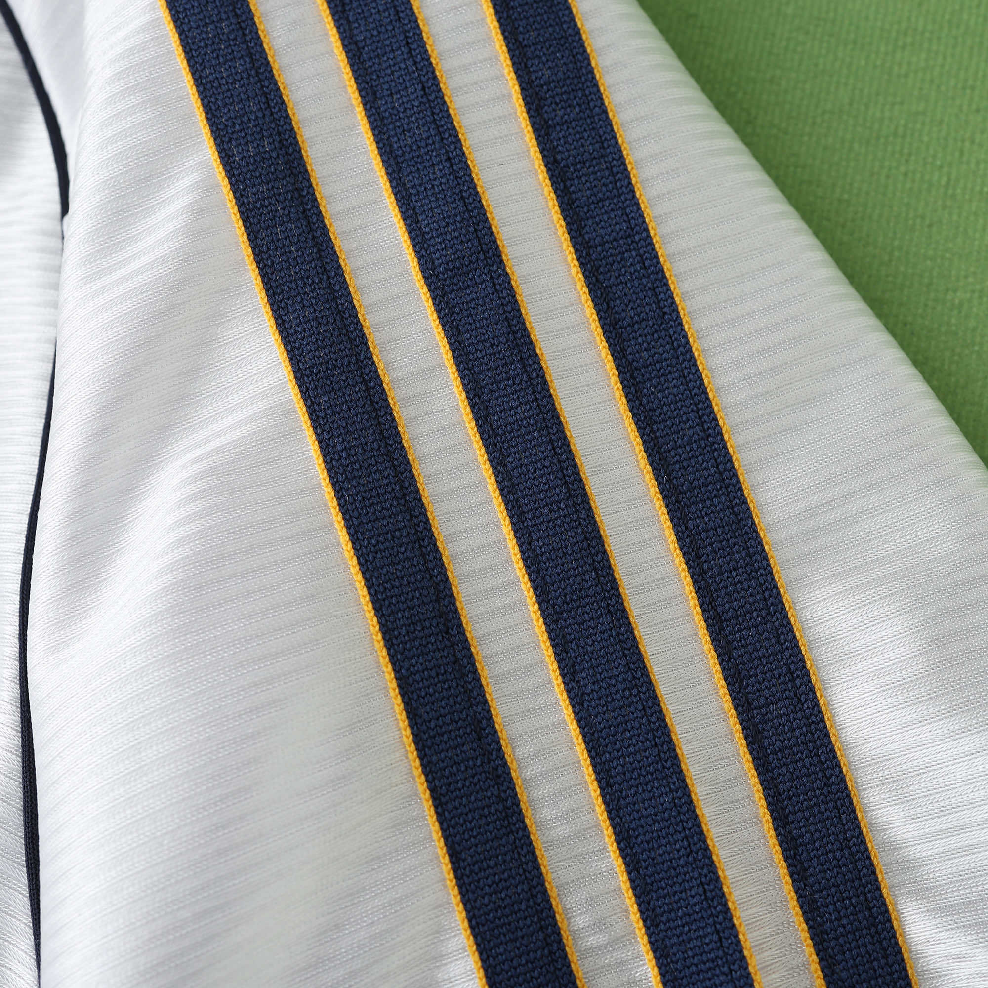 9900 season Real Madrid CF home retro Fan version