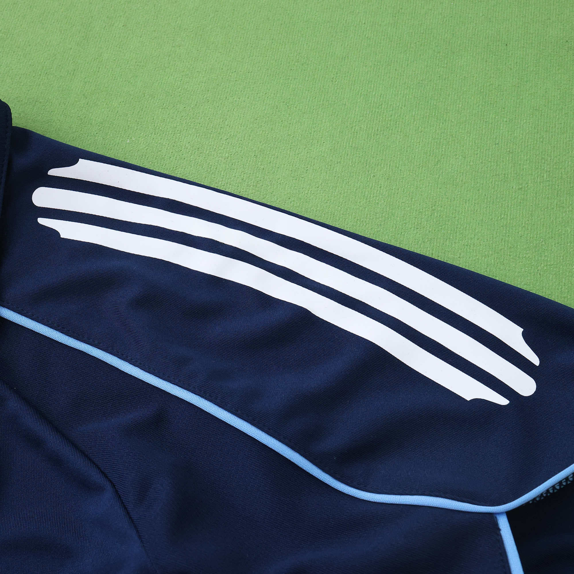 0506 season  Real Madrid CF away Kids kit