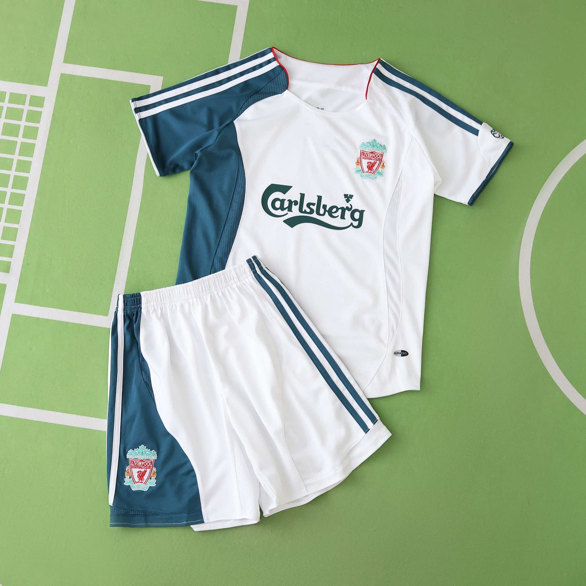 2006 season Liverpool F.C. away retro Kids kit