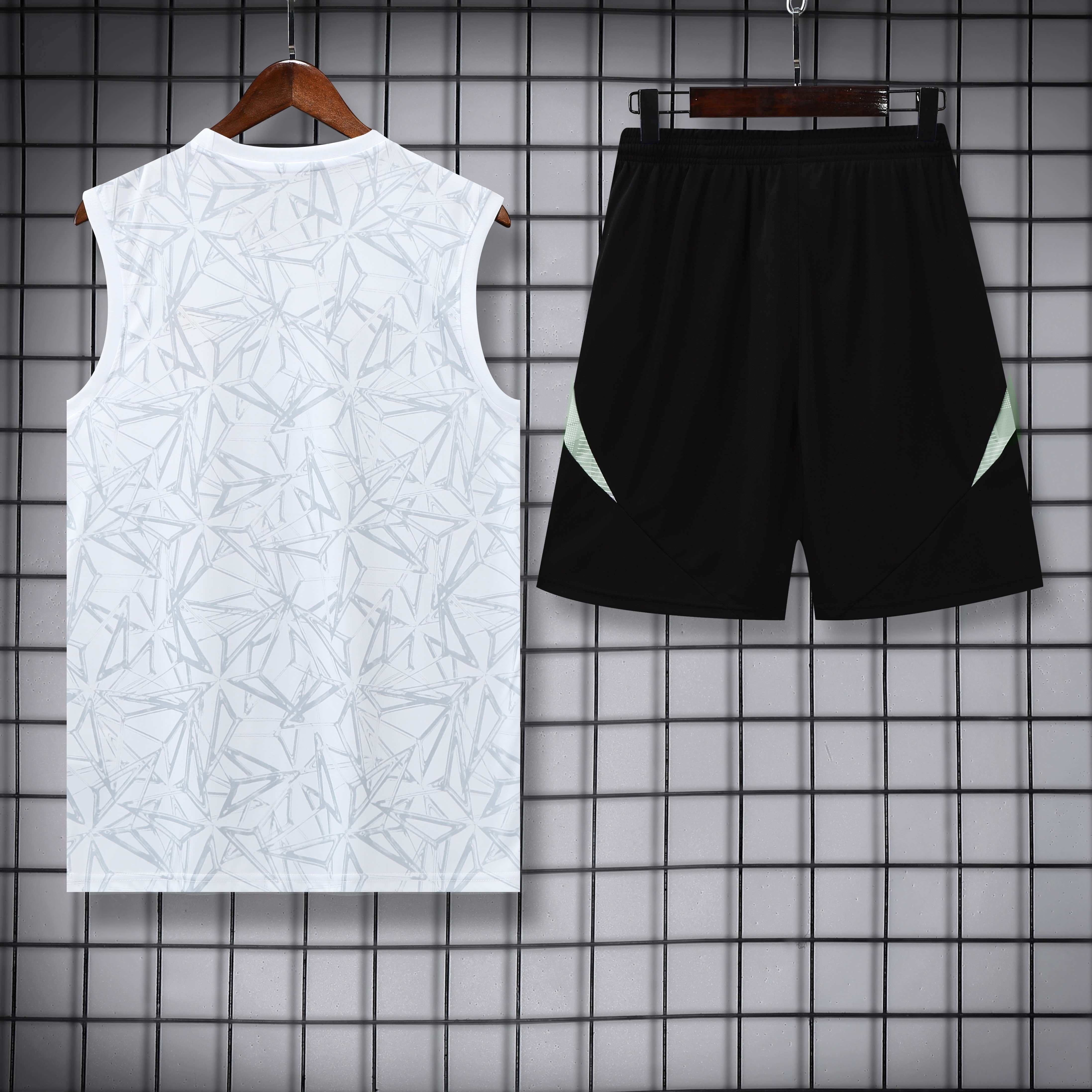 2526 season Real Madrid CF Training clothes suit vest Fan version