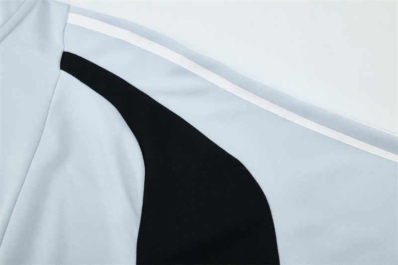 0405 season Real Madrid CF light gray Half pull training suit