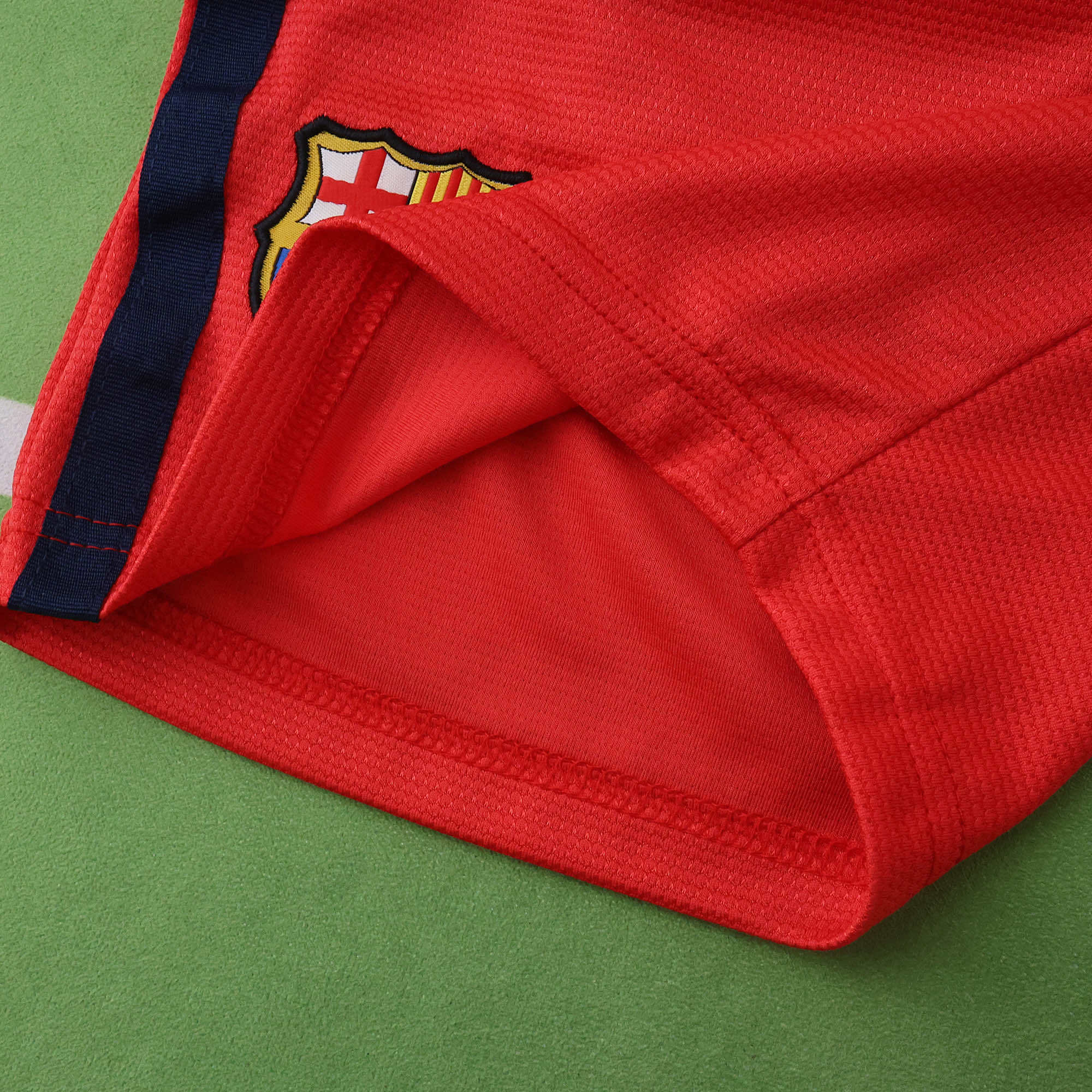 1314 season FC Barcelona / Barça away Kids kit