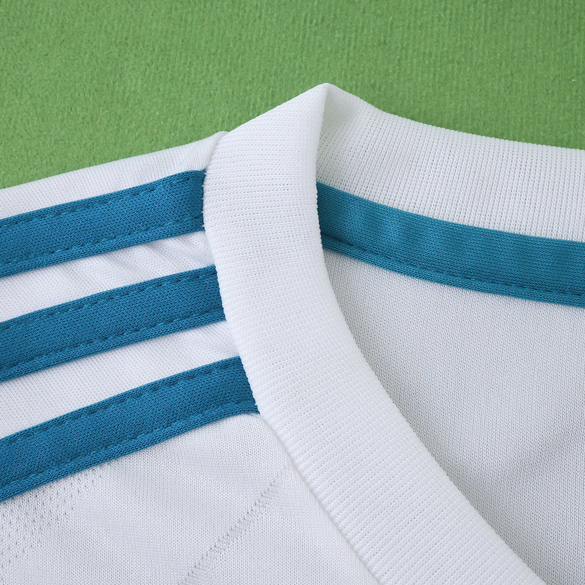 1718 season Real Madrid CF home Long sleeve Kids kit