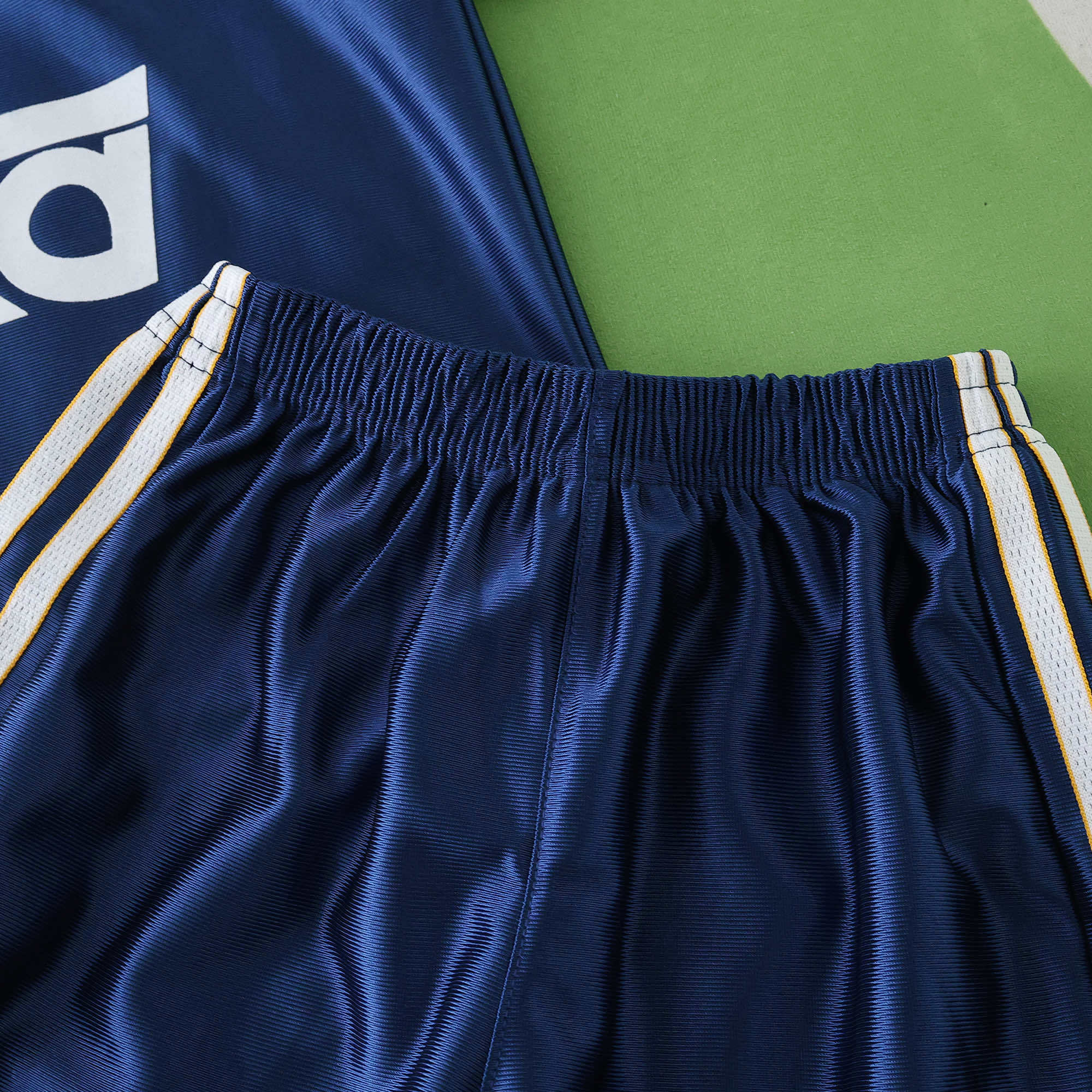 9800 Real Madrid CF third retro Kids kit