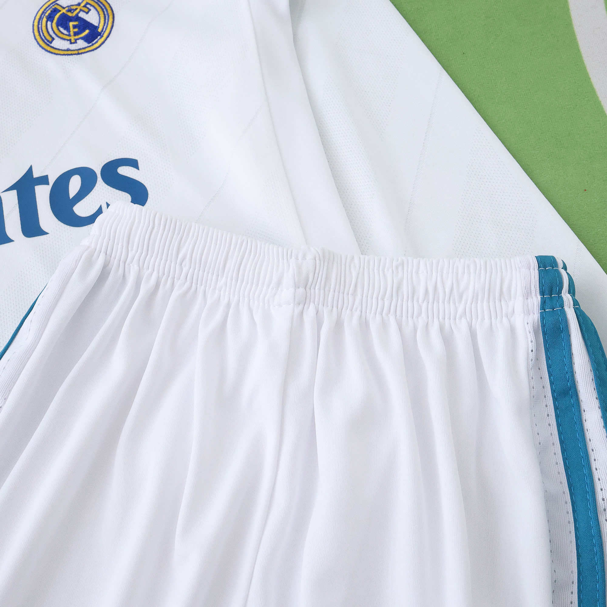 1718 season Real Madrid CF home Long sleeve Kids kit