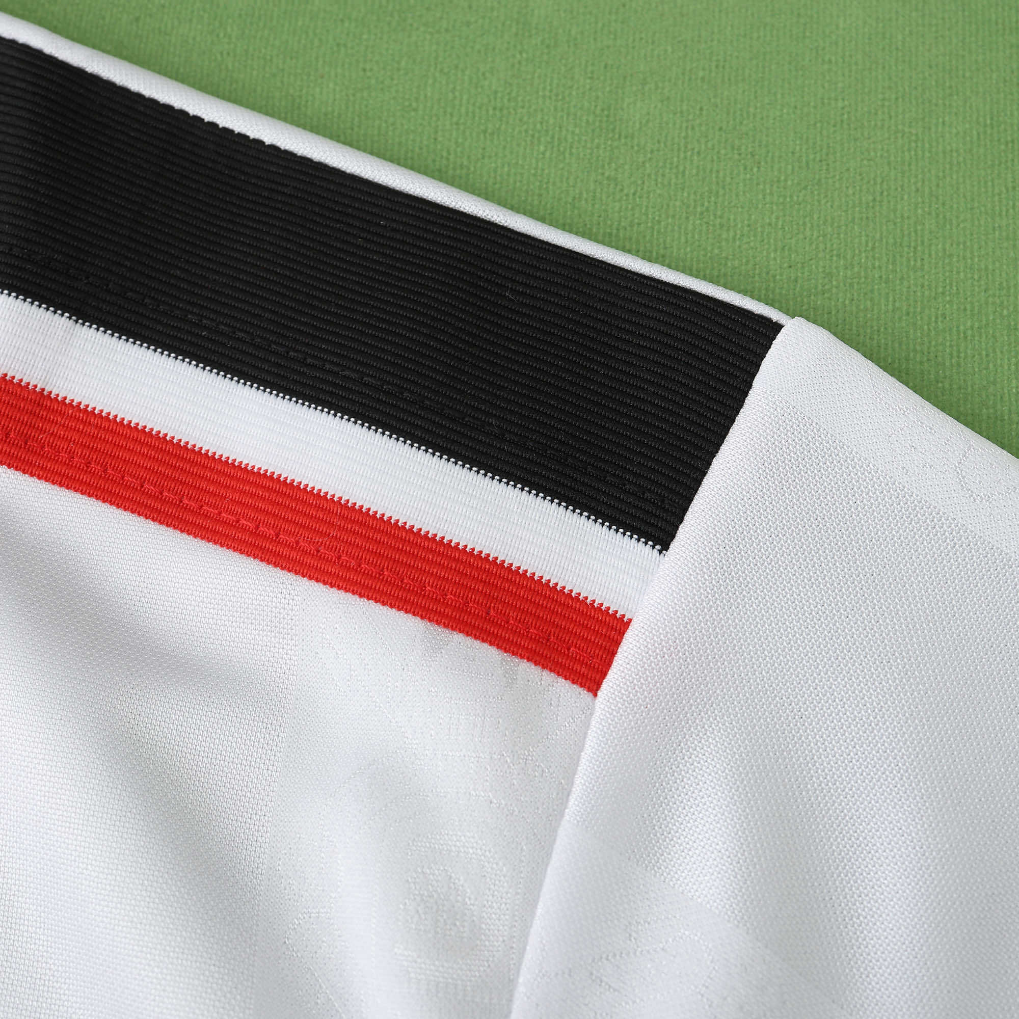 1998 season Manchester United F.C. away retro Fan version