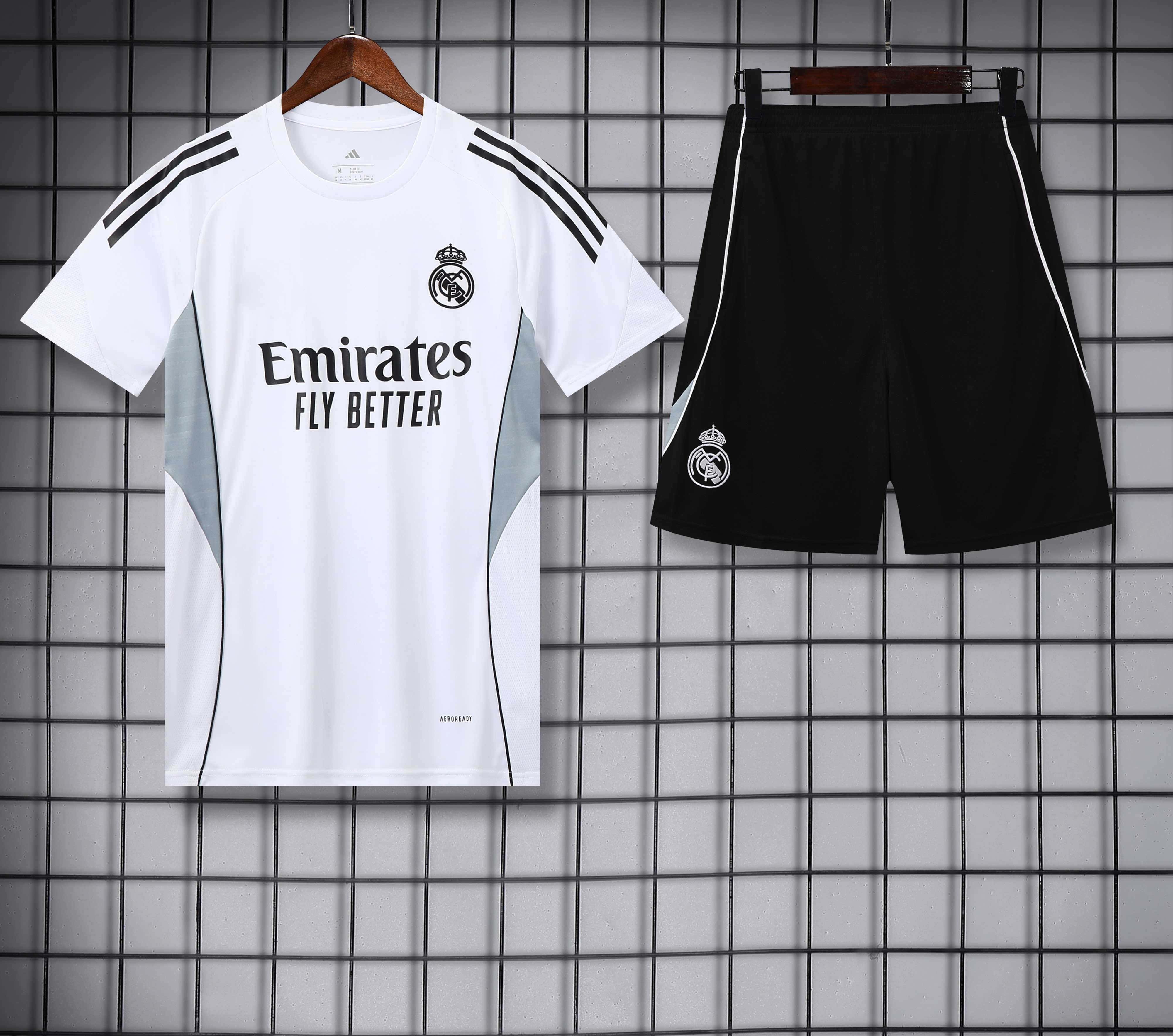 2526 season Real Madrid CF Training clothes suit Short sleeve Fan version