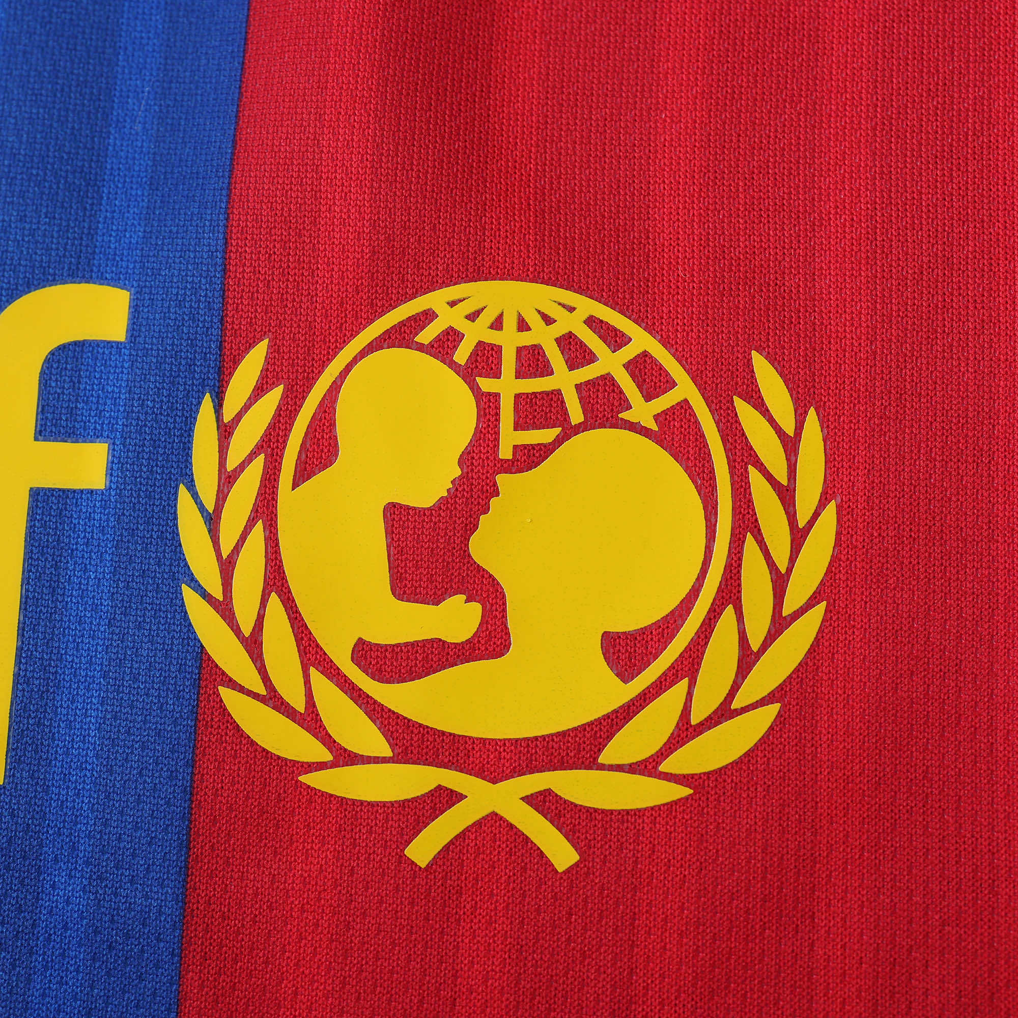 1617 season FC Barcelona / Barça home retro Fan version