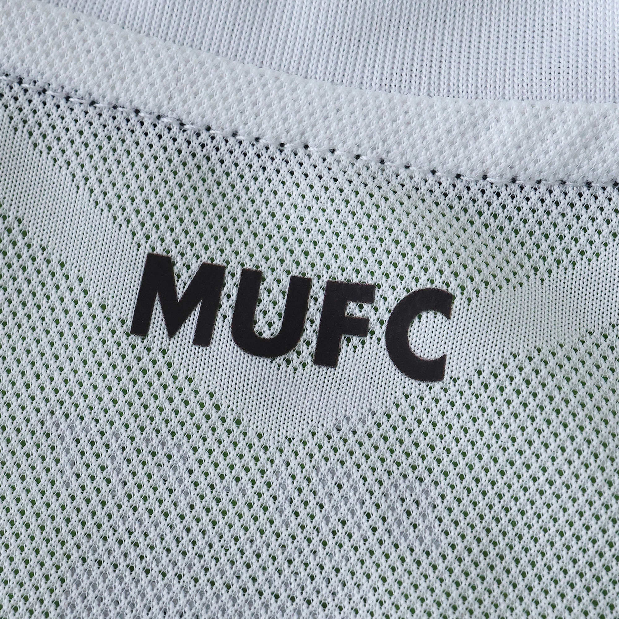 1112 Manchester United F.C. away retro Kids kit