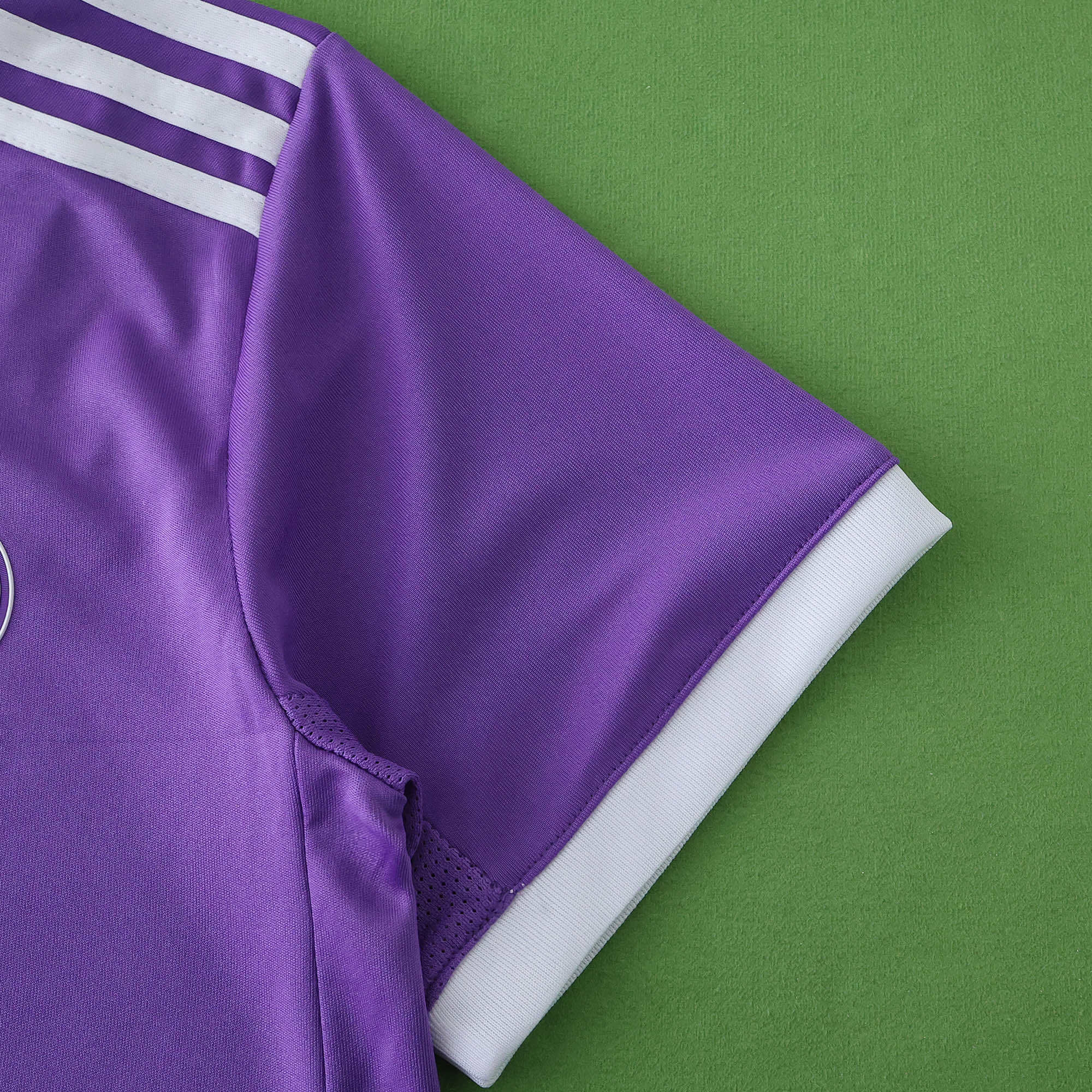 1617 Real Madrid CF away retro Kids kit