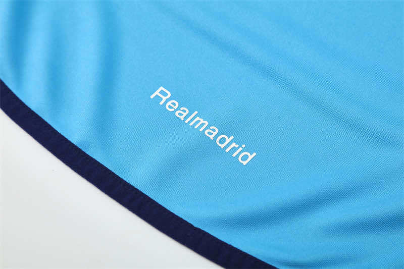 0506 season Real Madrid CF light blue Half pull training suit