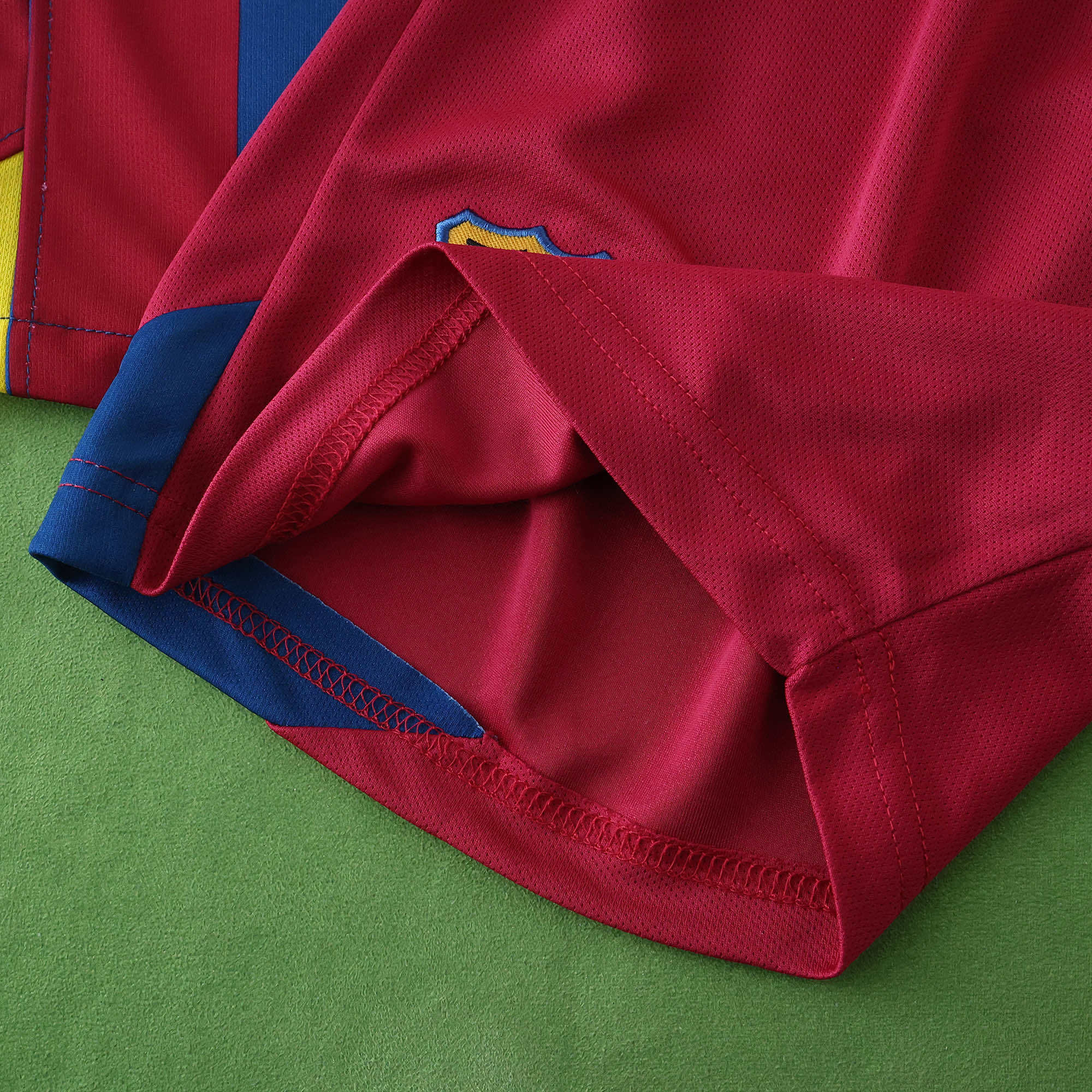 0506 FC Barcelona / Barça home retro Kids kit
