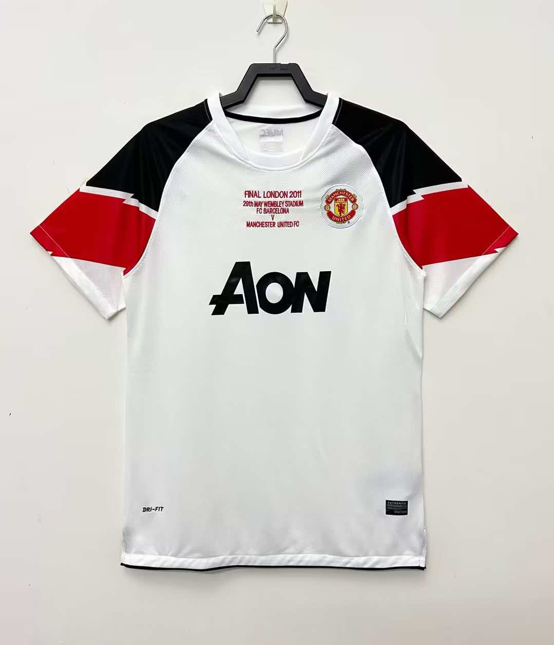 1112 Manchester United away Champions League retro Fan version