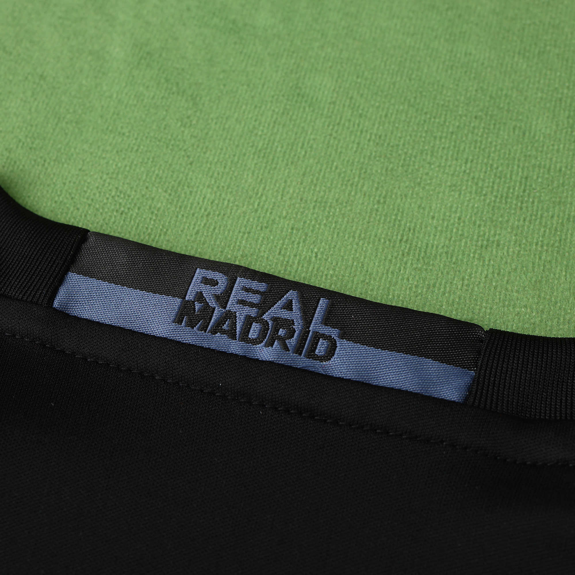1617 season Real Madrid CF third retro Fan version