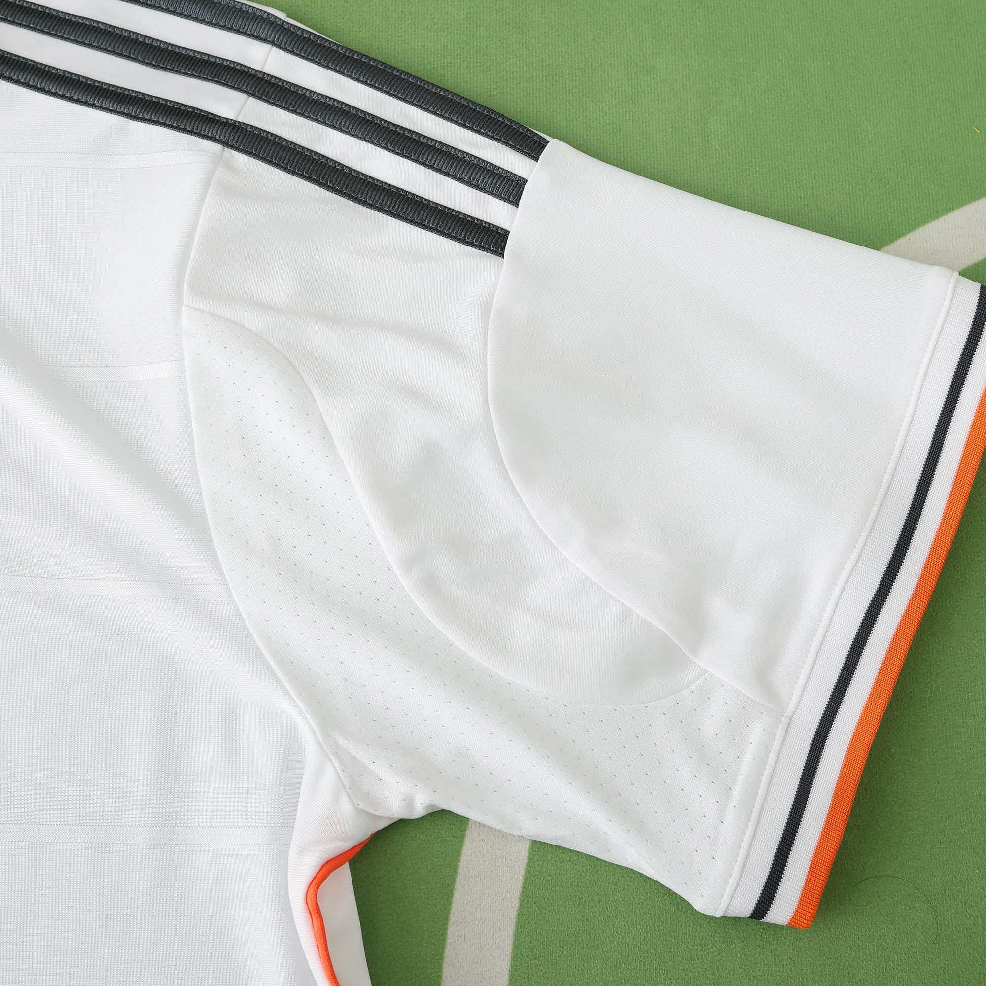 1314 season Real Madrid CF home retro Fan version