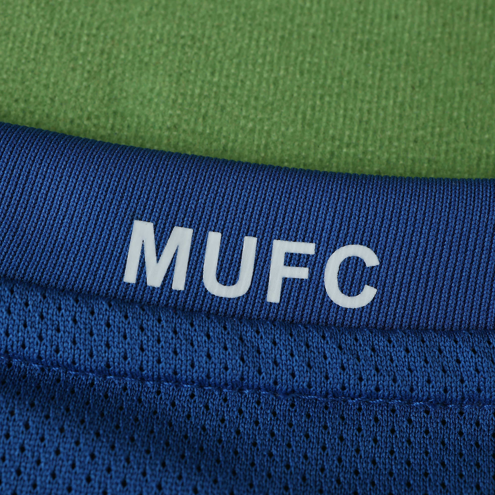 0708 season Manchester United F.C. third  retro Fan version