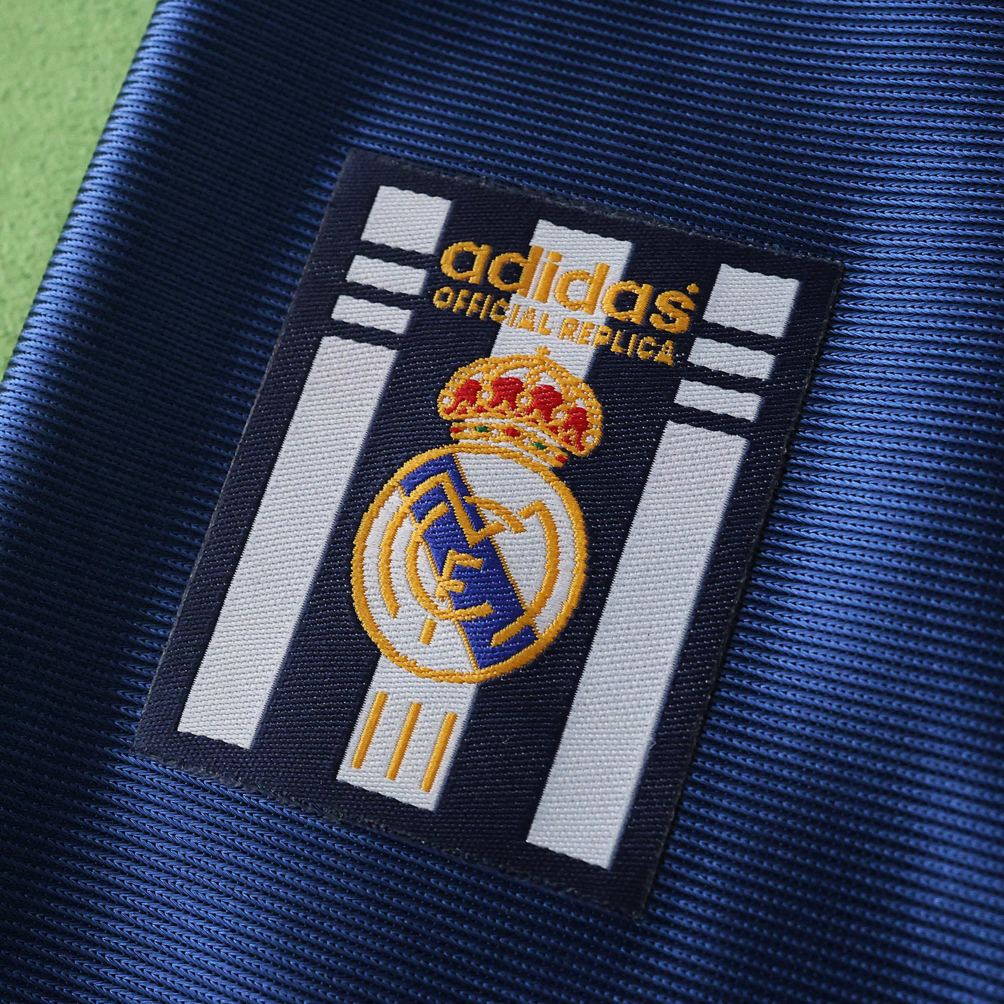 9800 Real Madrid CF third retro Kids kit