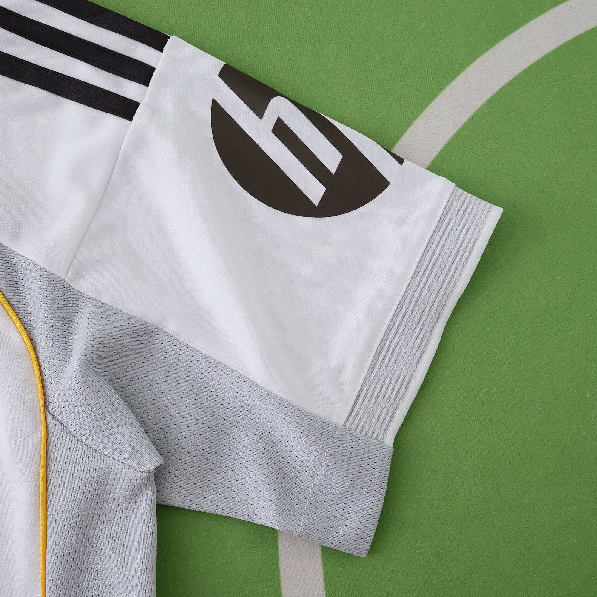 2526 season Real Madrid CF home Fan version