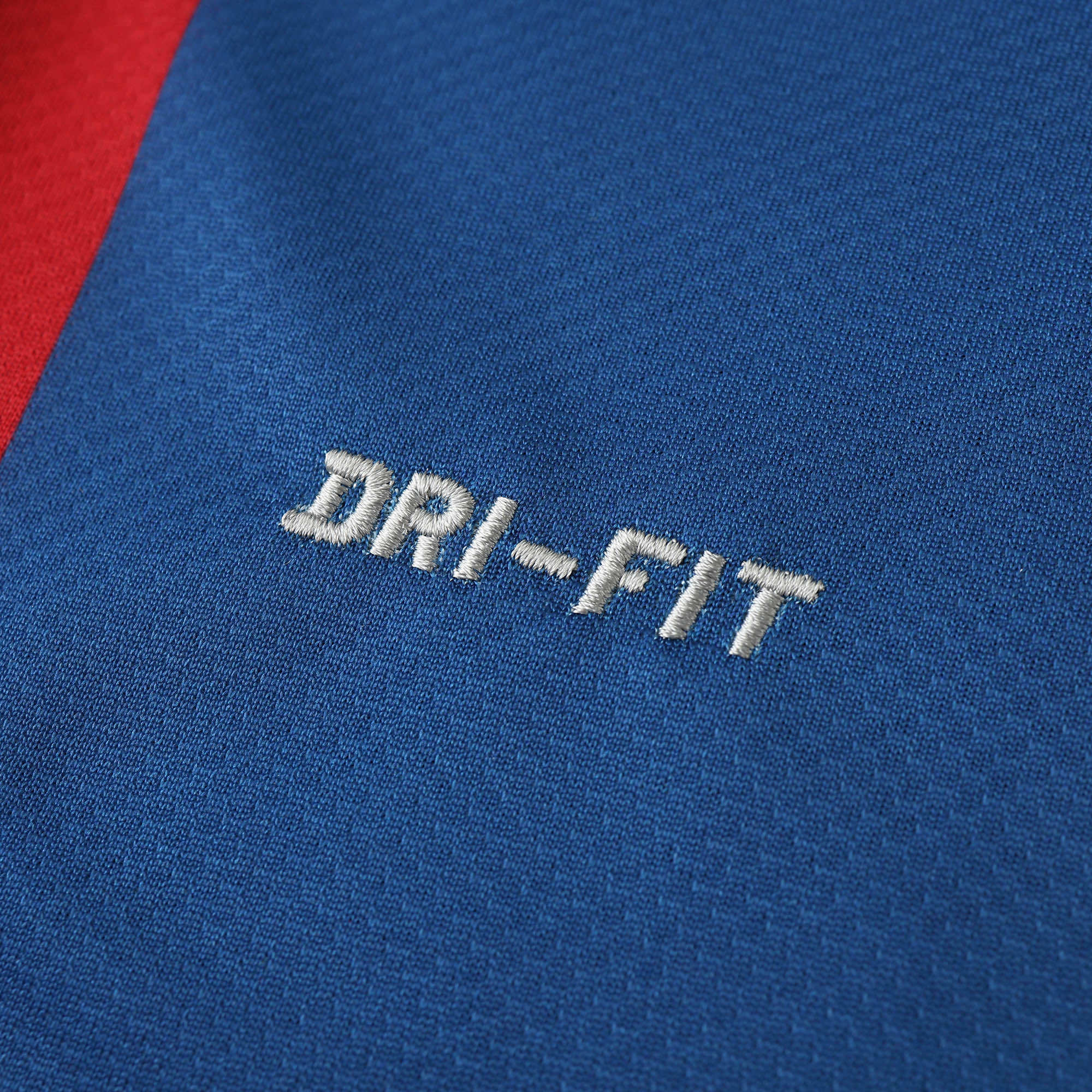 1011 season FC Barcelona / Barça home retro Fan version