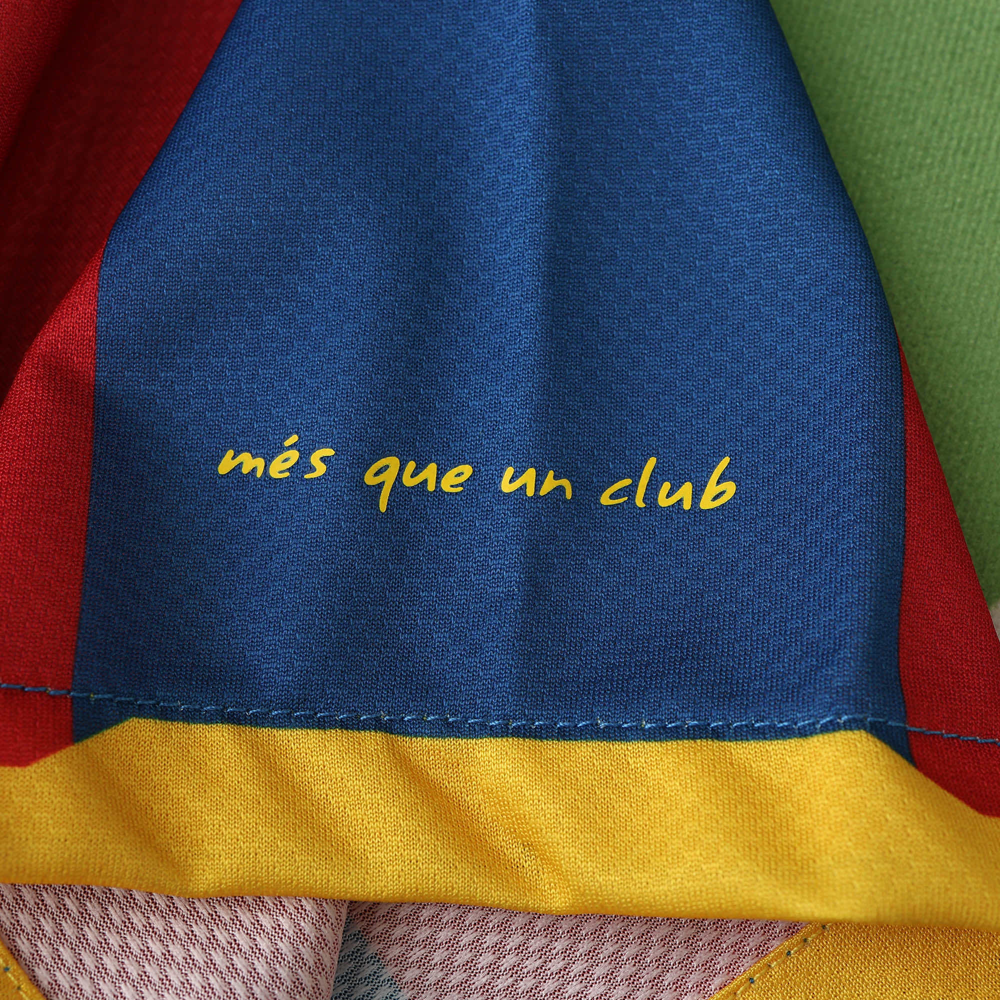 1011 season FC Barcelona / Barça home retro Fan version