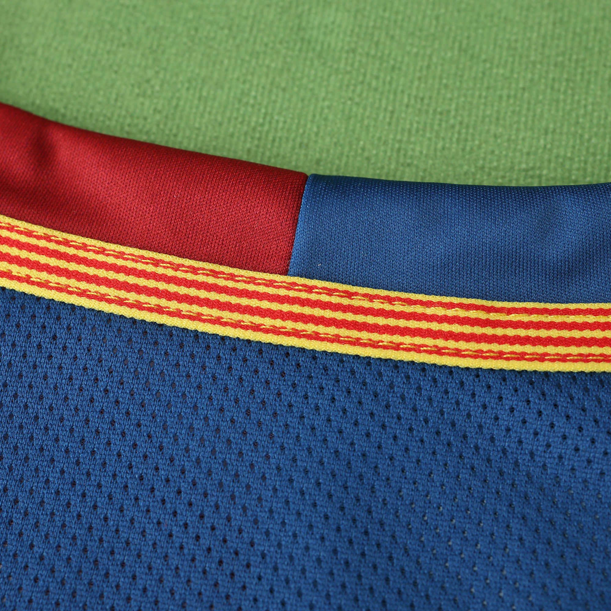 0809 seasonFC Barcelona / Barçaretro home Fan version