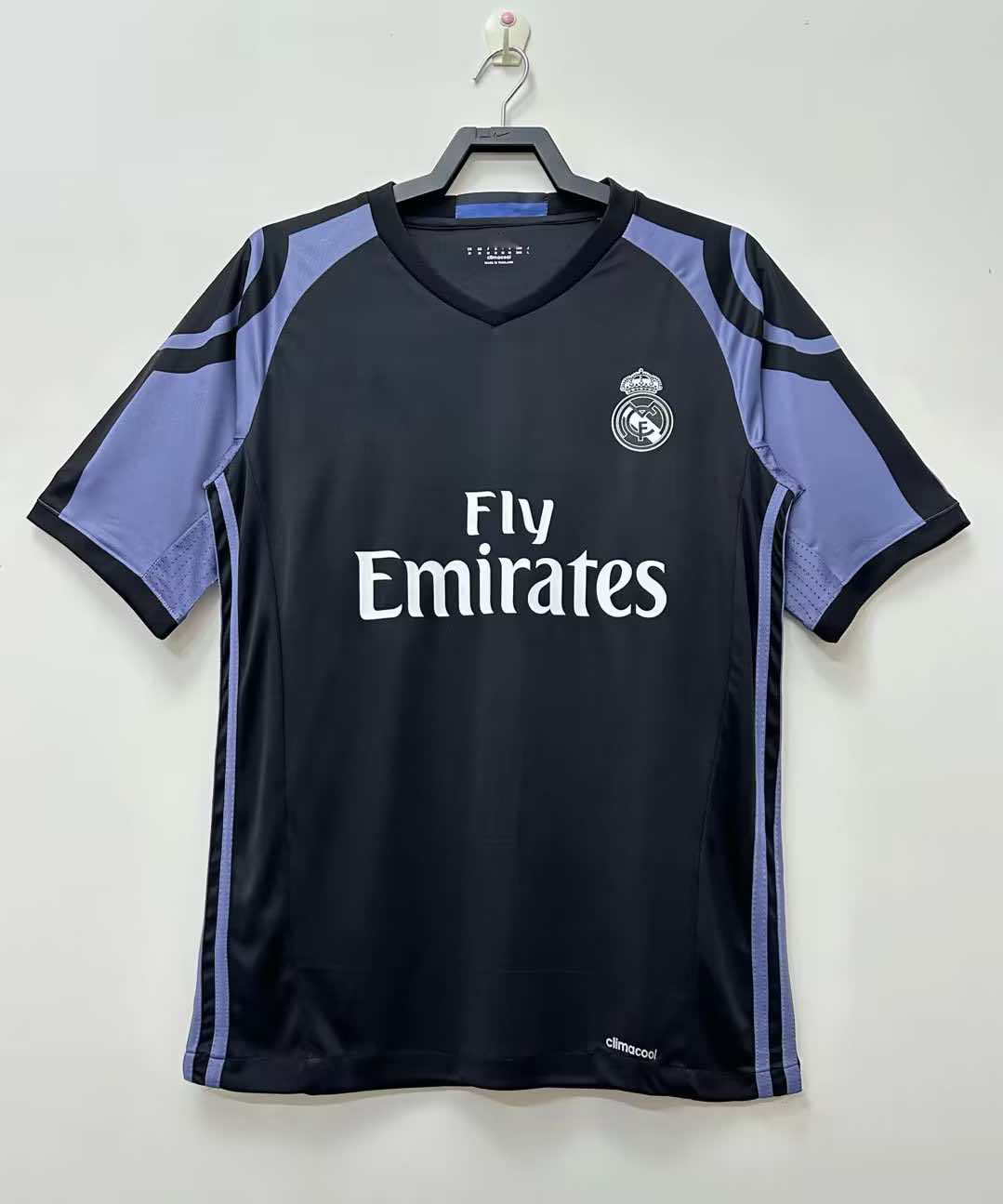 1617 season Real Madrid third retro Fan version