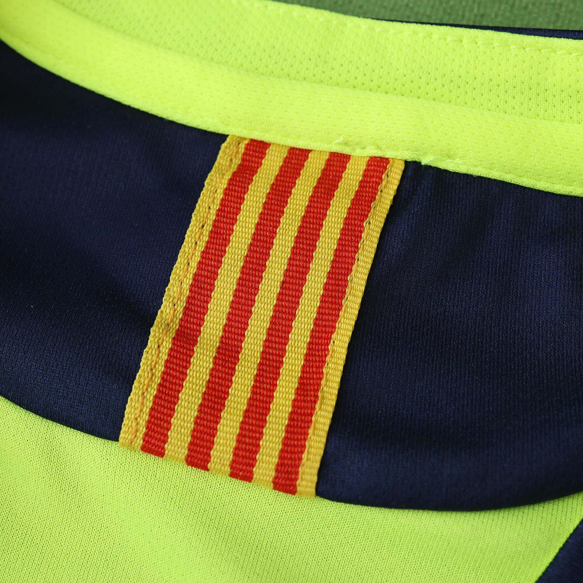 0506 season FC Barcelona / Barça away retro Fan version